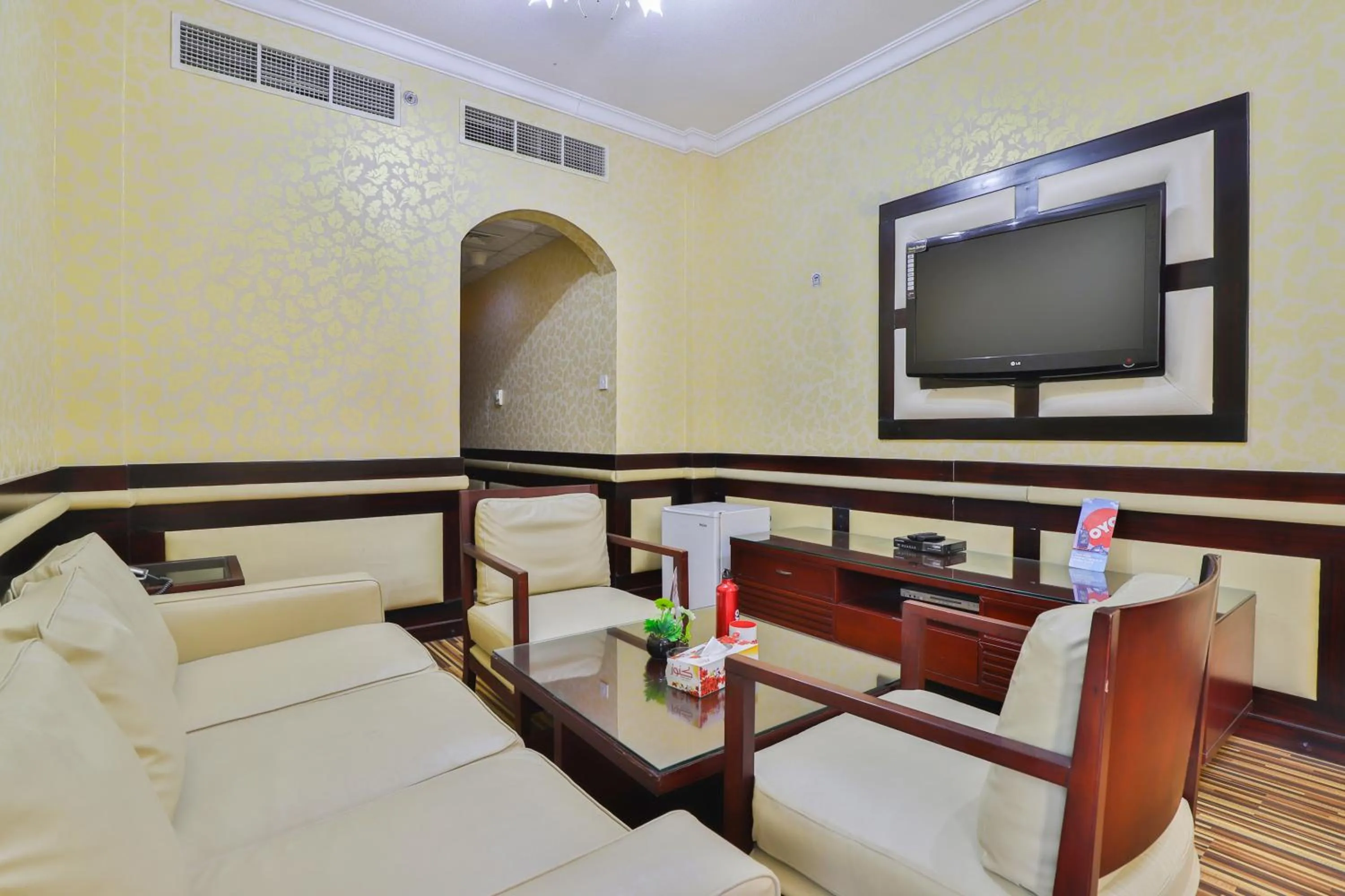 Living room in Grand PJ Hotel