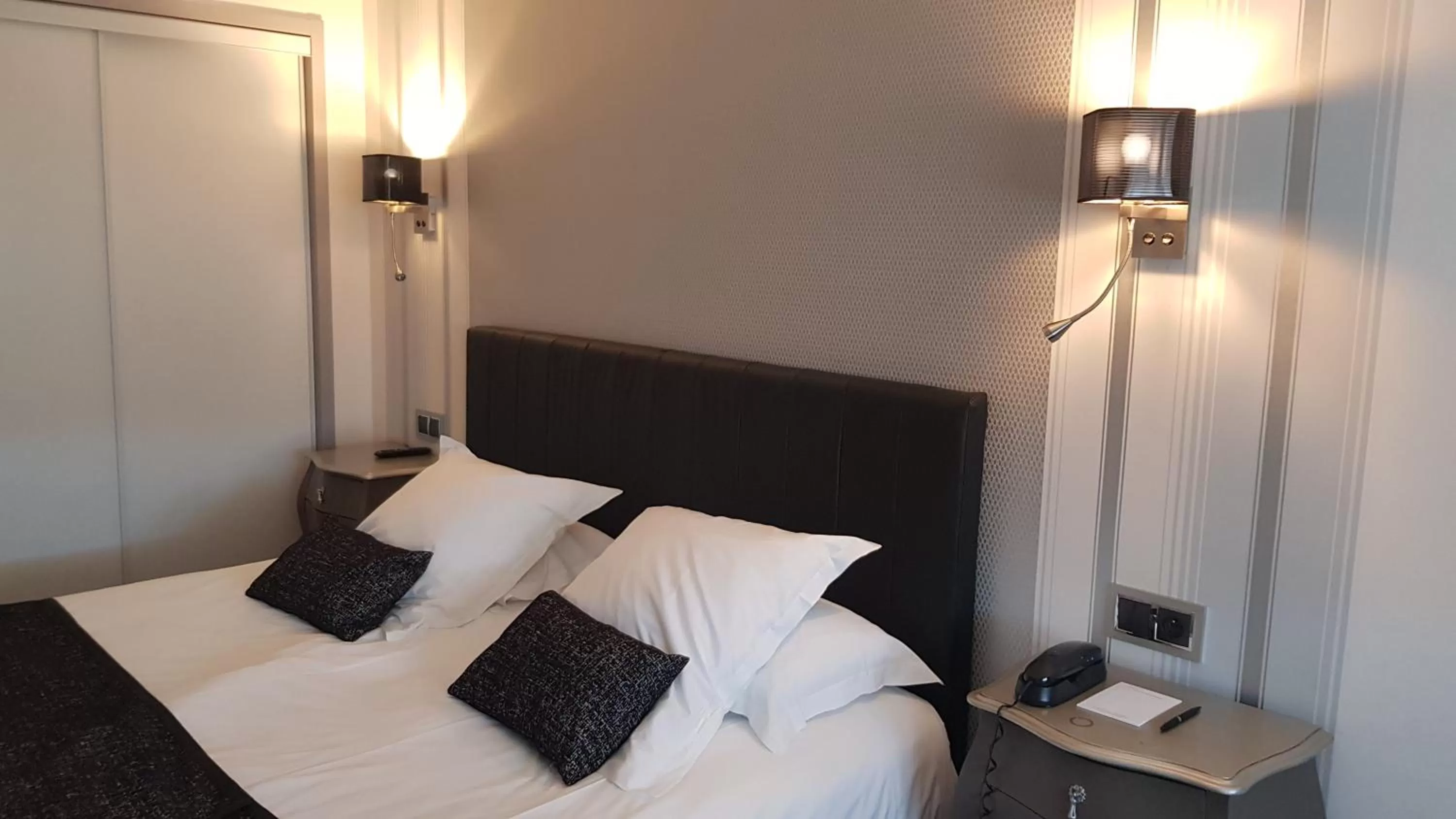 Bed in Hotel de Champagne