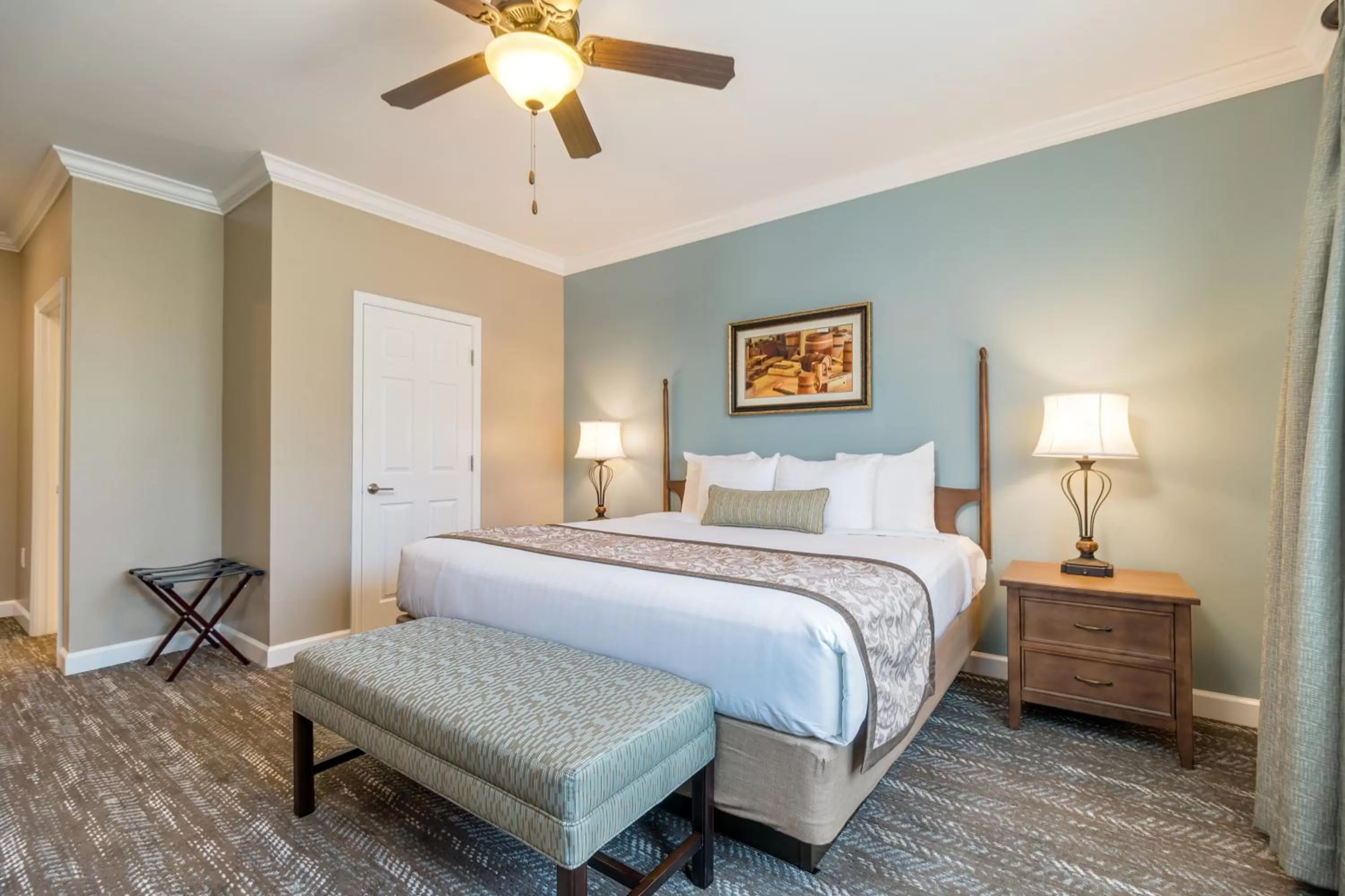 Bed in Holiday Inn Club Vacations Williamsburg Resort