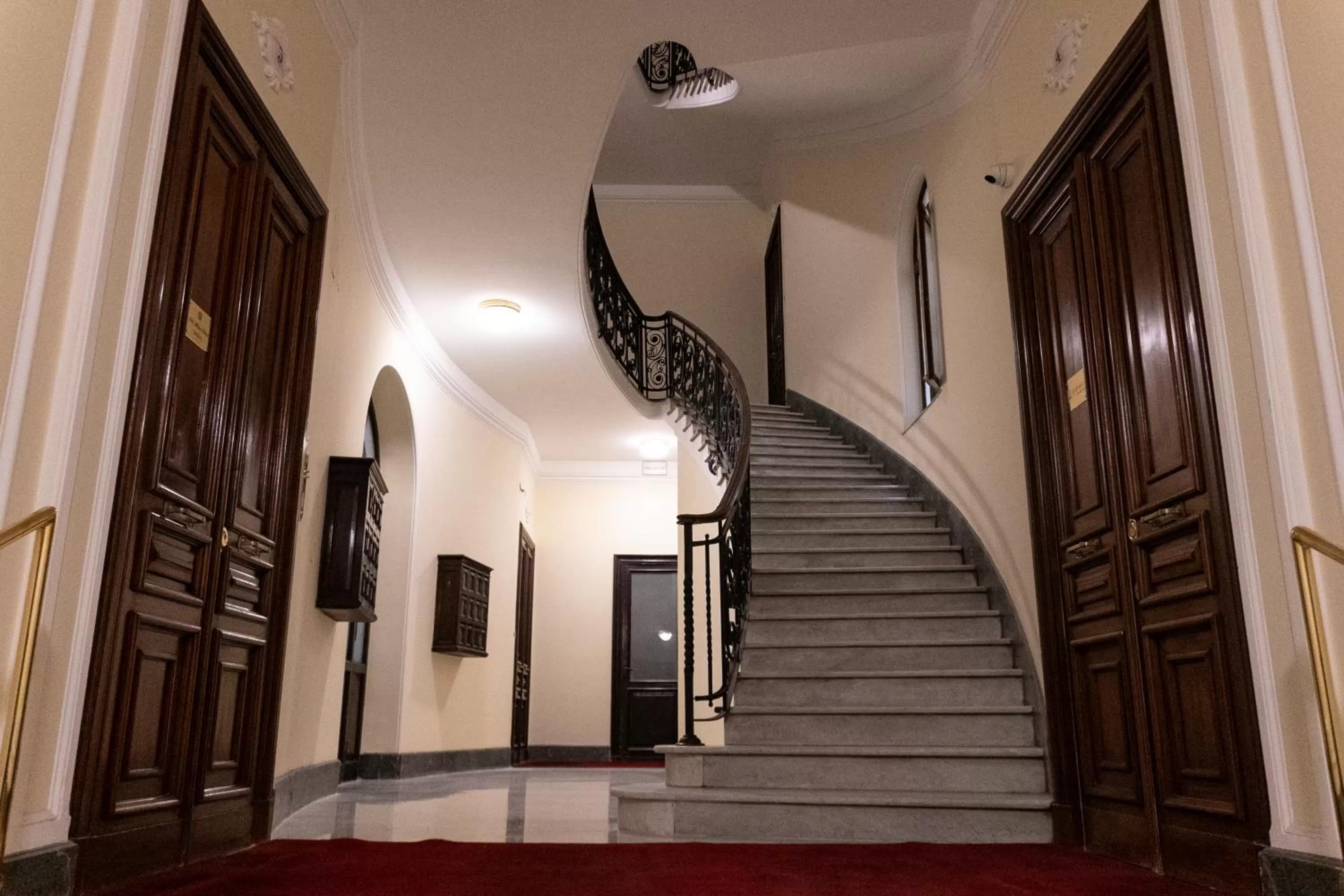 Property building in Residenza Romana