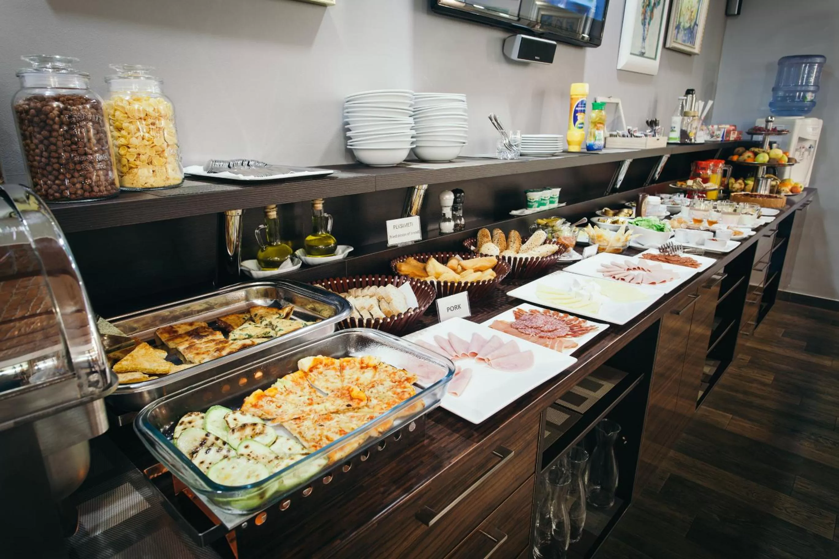 Restaurant/places to eat in Hotel Villa Milas