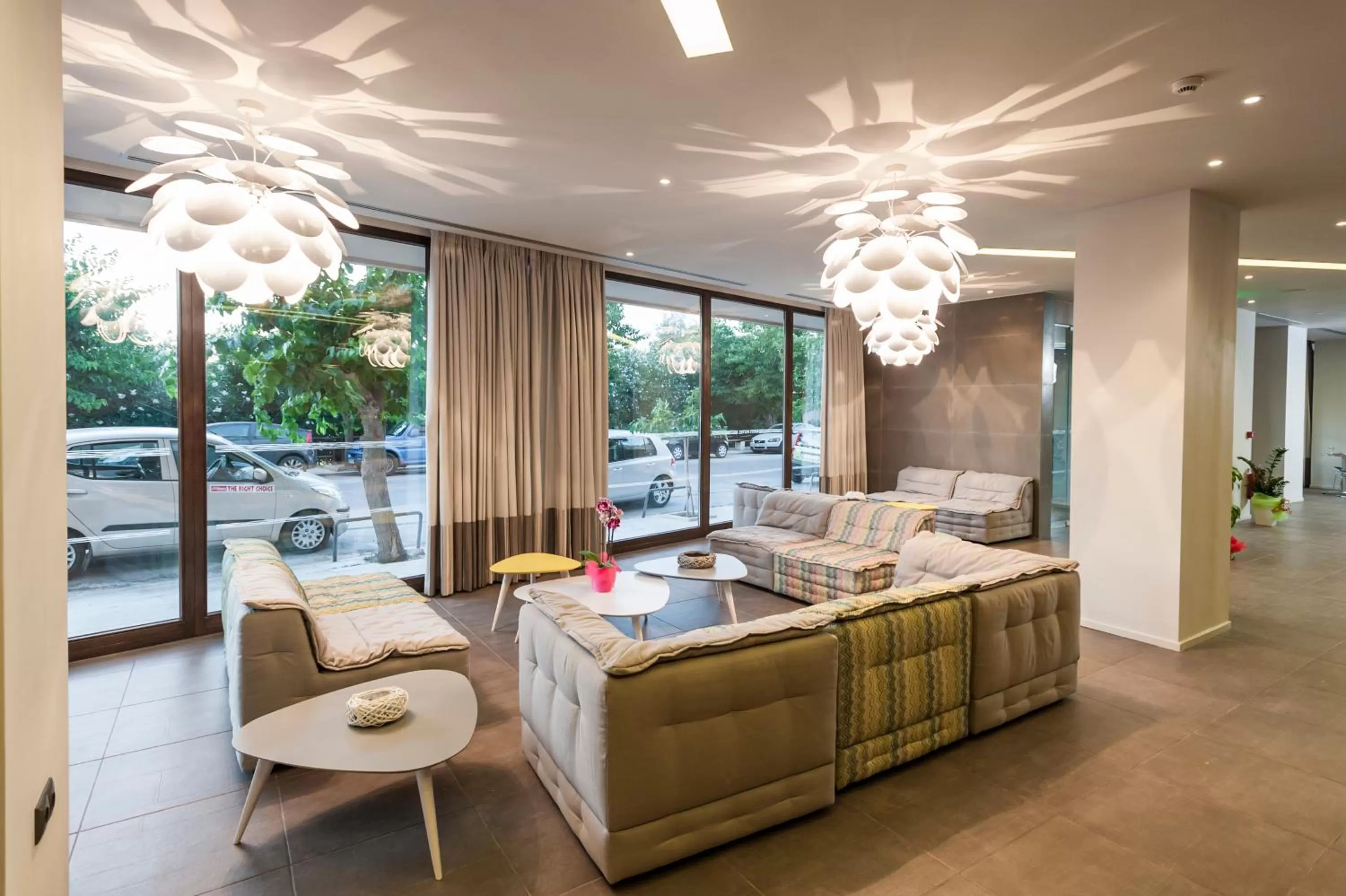 Living room in Kriti Hotel