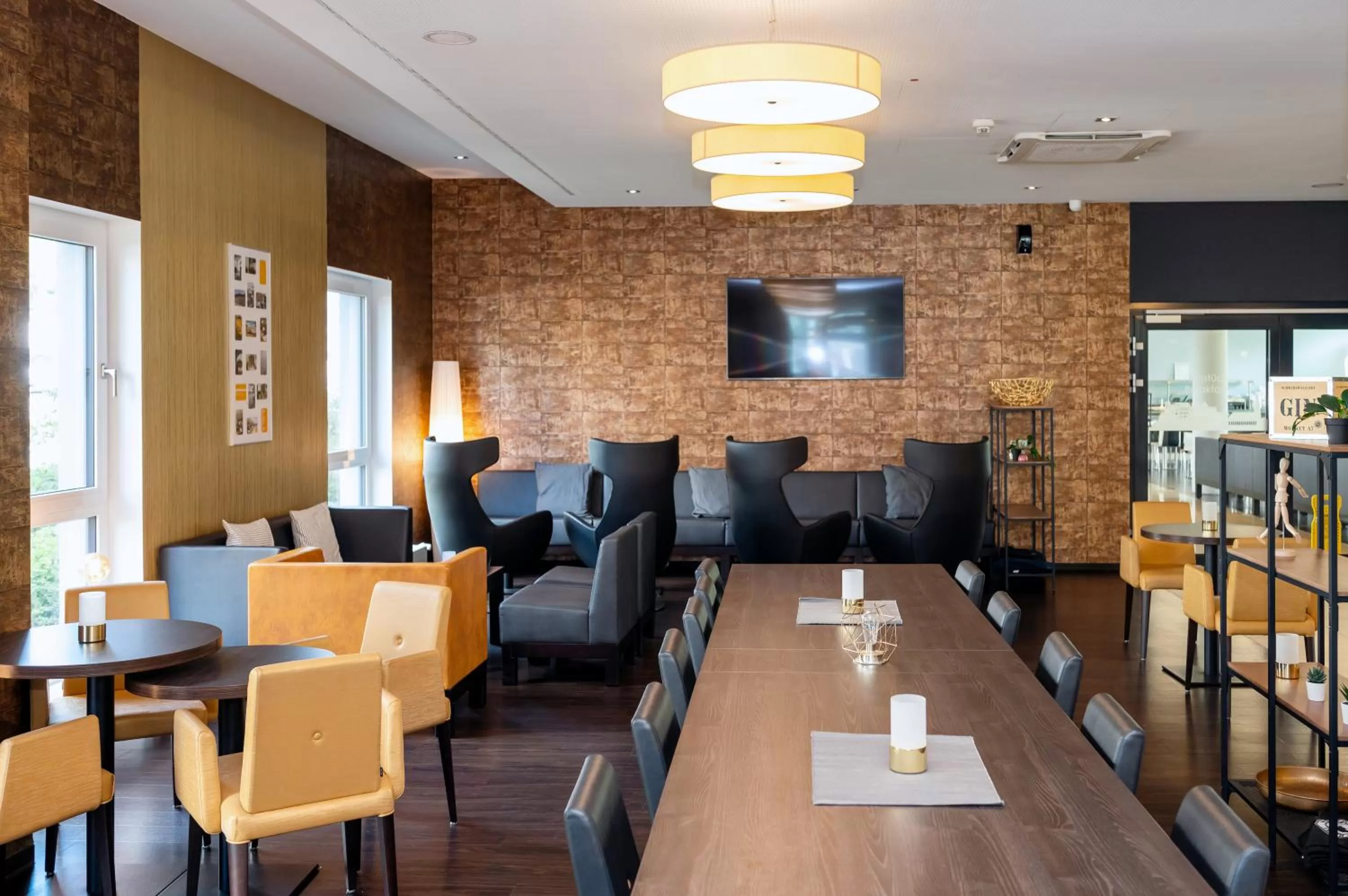 Seating area in Staycity Aparthotels Heidelberg