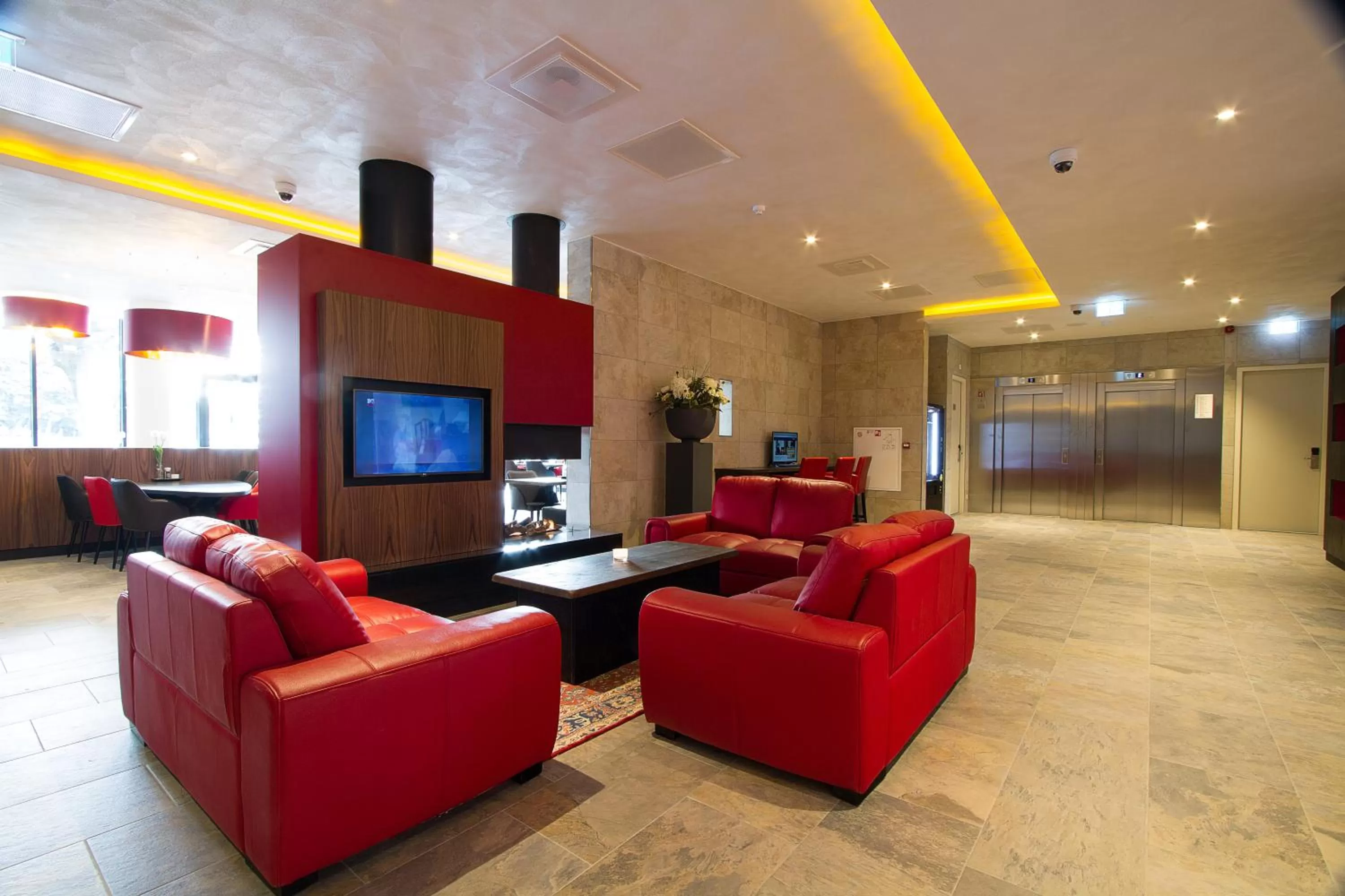 Lounge or bar in Bastion Hotel Tilburg