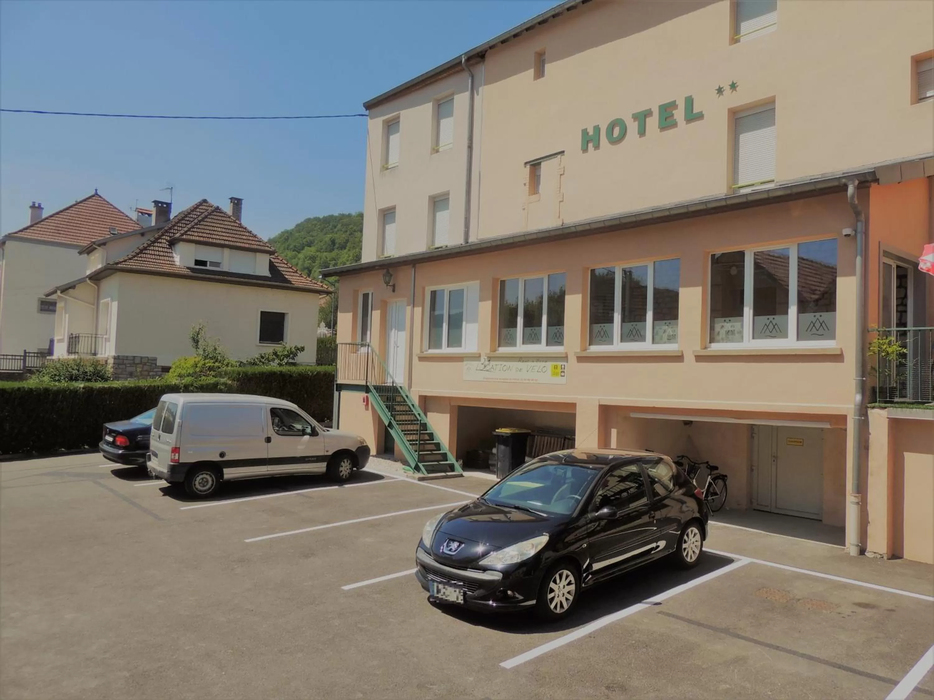 Parking in Hôtel de La Vallée