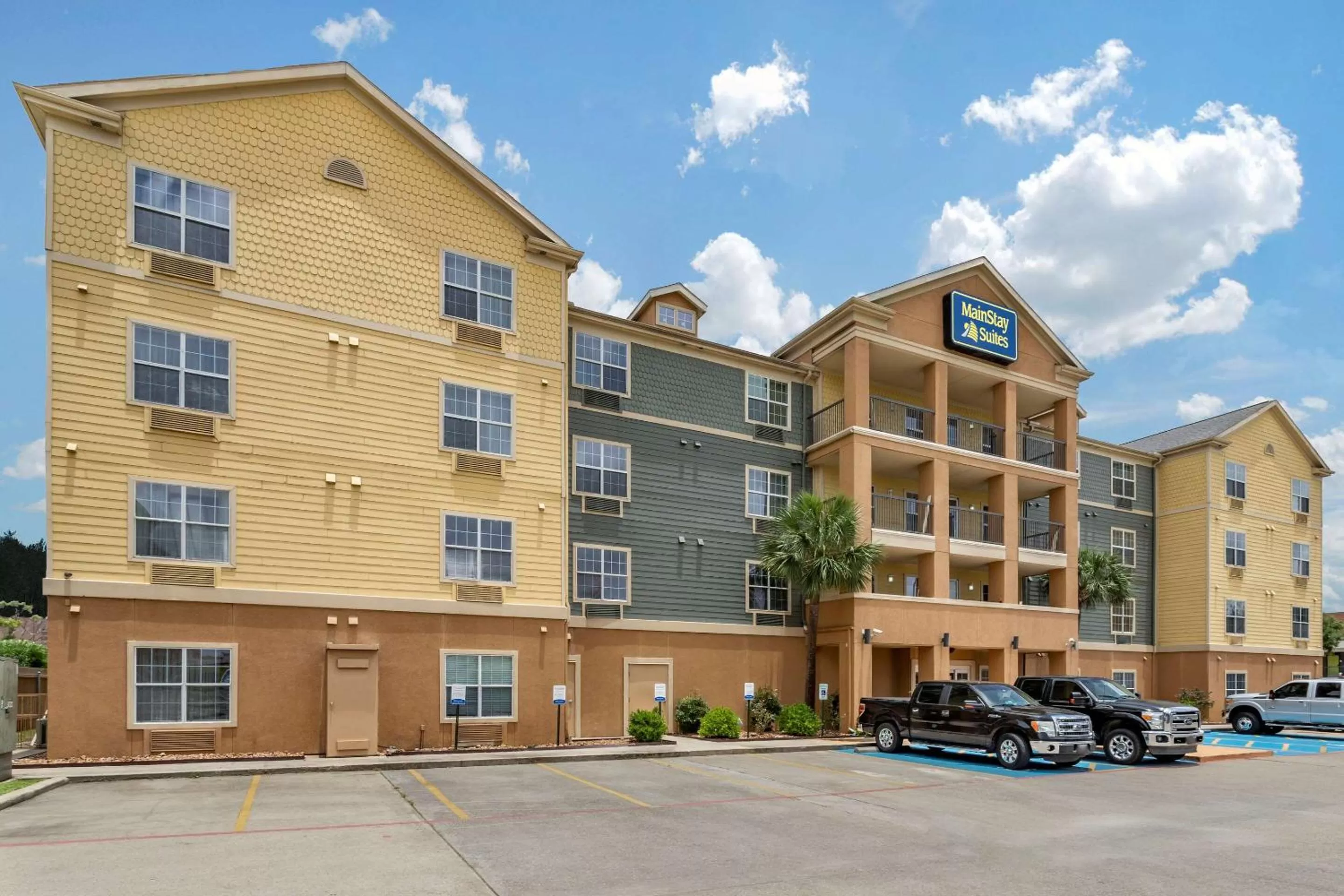 Property building in MainStay Suites Port Arthur - Beaumont South