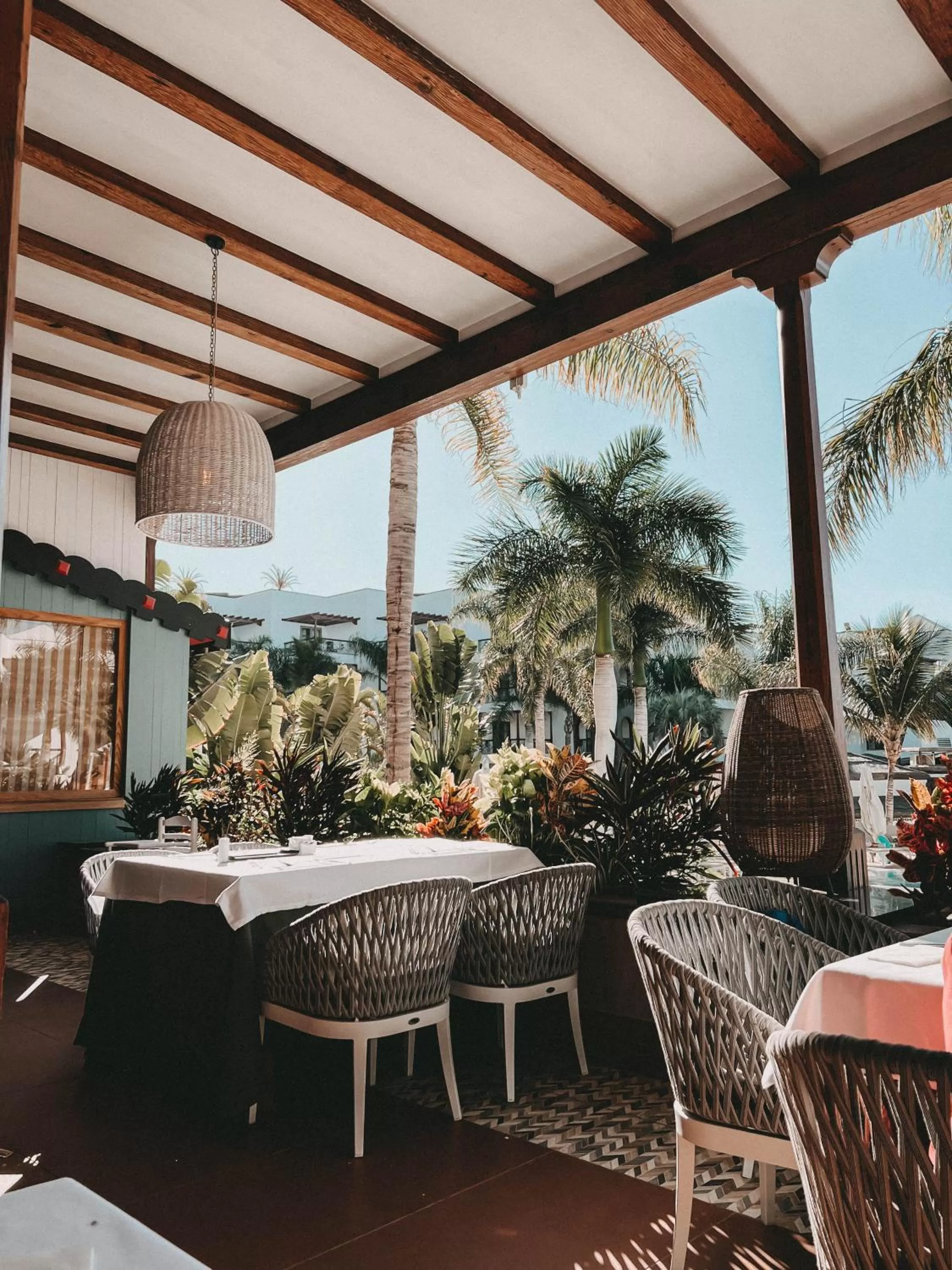 Restaurant/places to eat in Princesa Yaiza Suite Hotel Resort