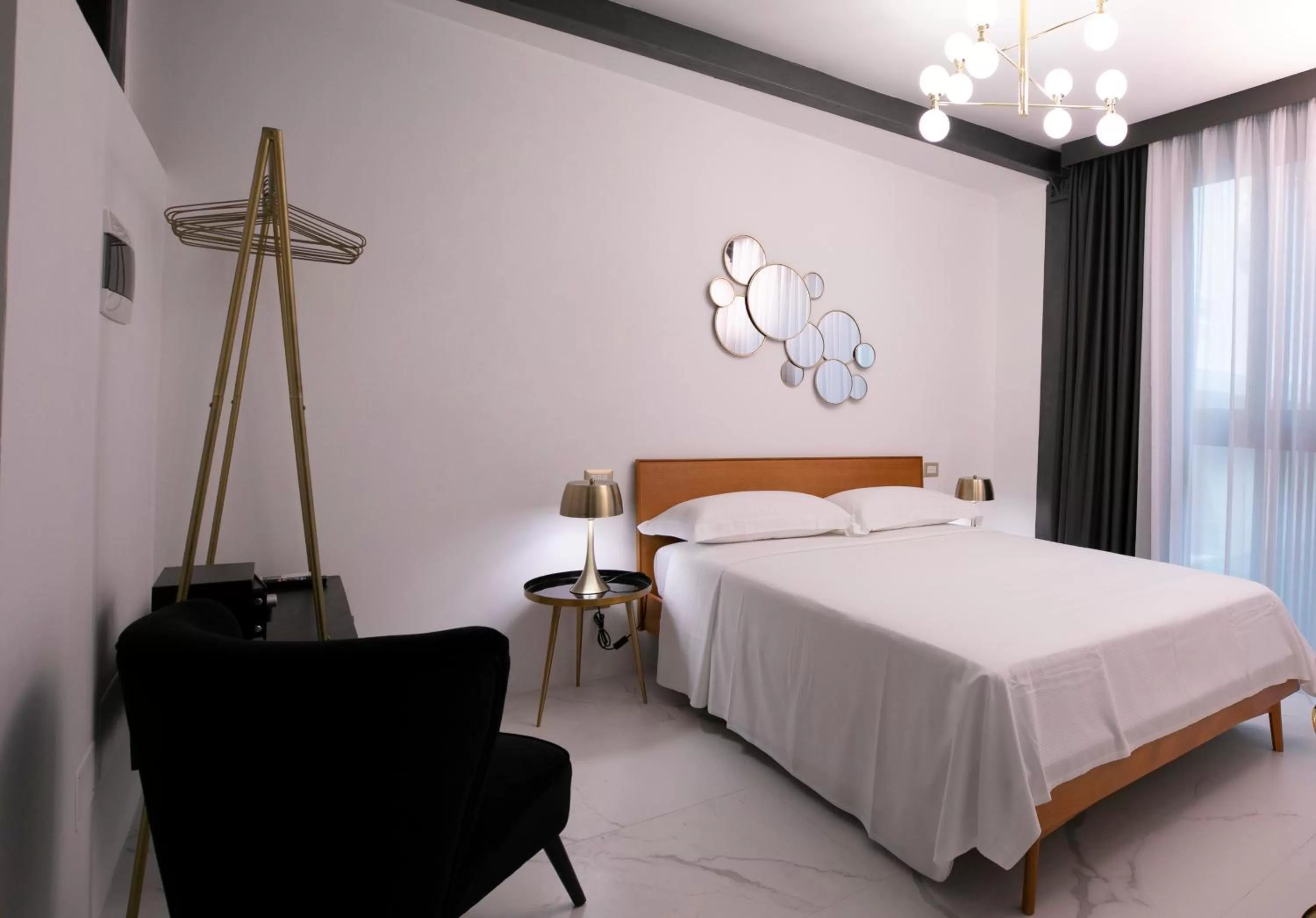 Bedroom, Bed in Azzoli Trapani - Apartments&Skypool - Adults Only