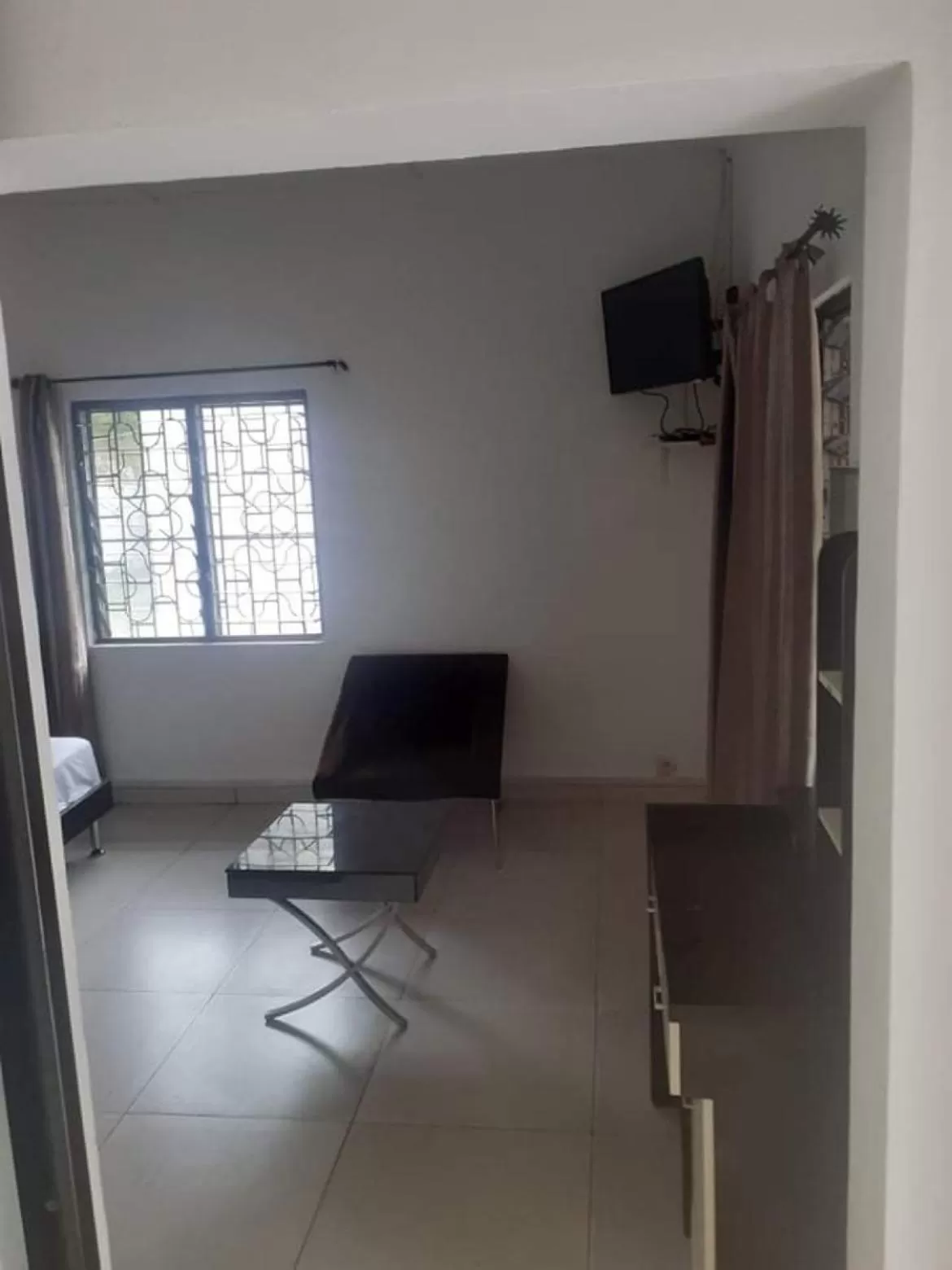 Bedroom, TV/Entertainment Center in Hôtel La Grillade