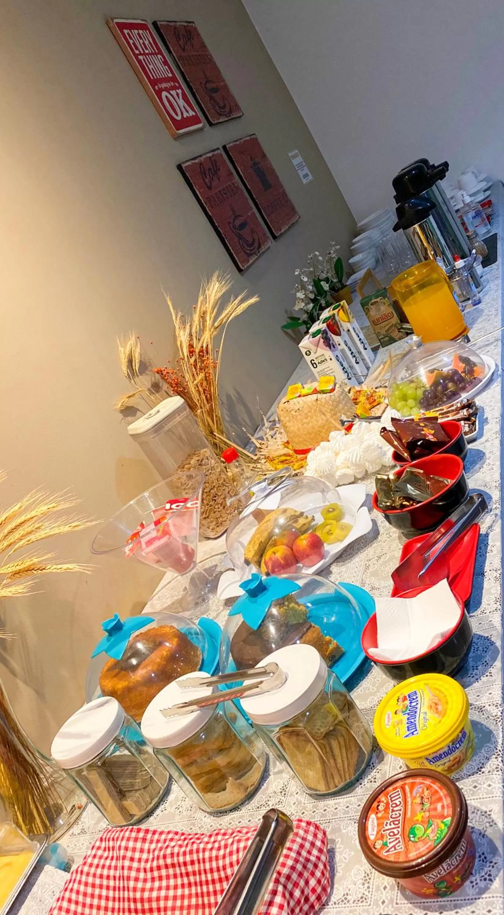 Restaurant/places to eat, Food in Hotel Bela Vista Arujá