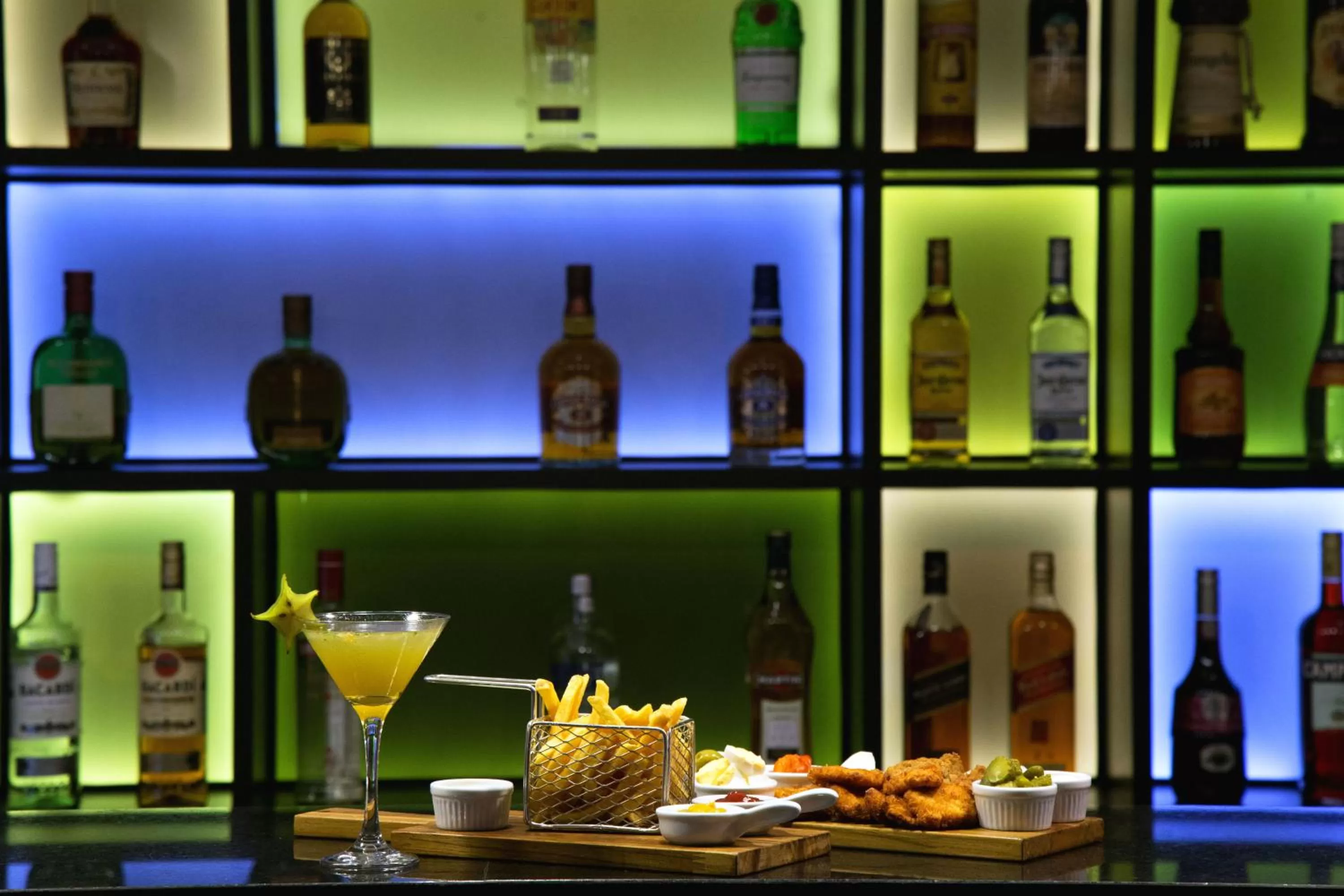 Lounge or bar in Rio Hotel by Bourbon Ciudad Del Este