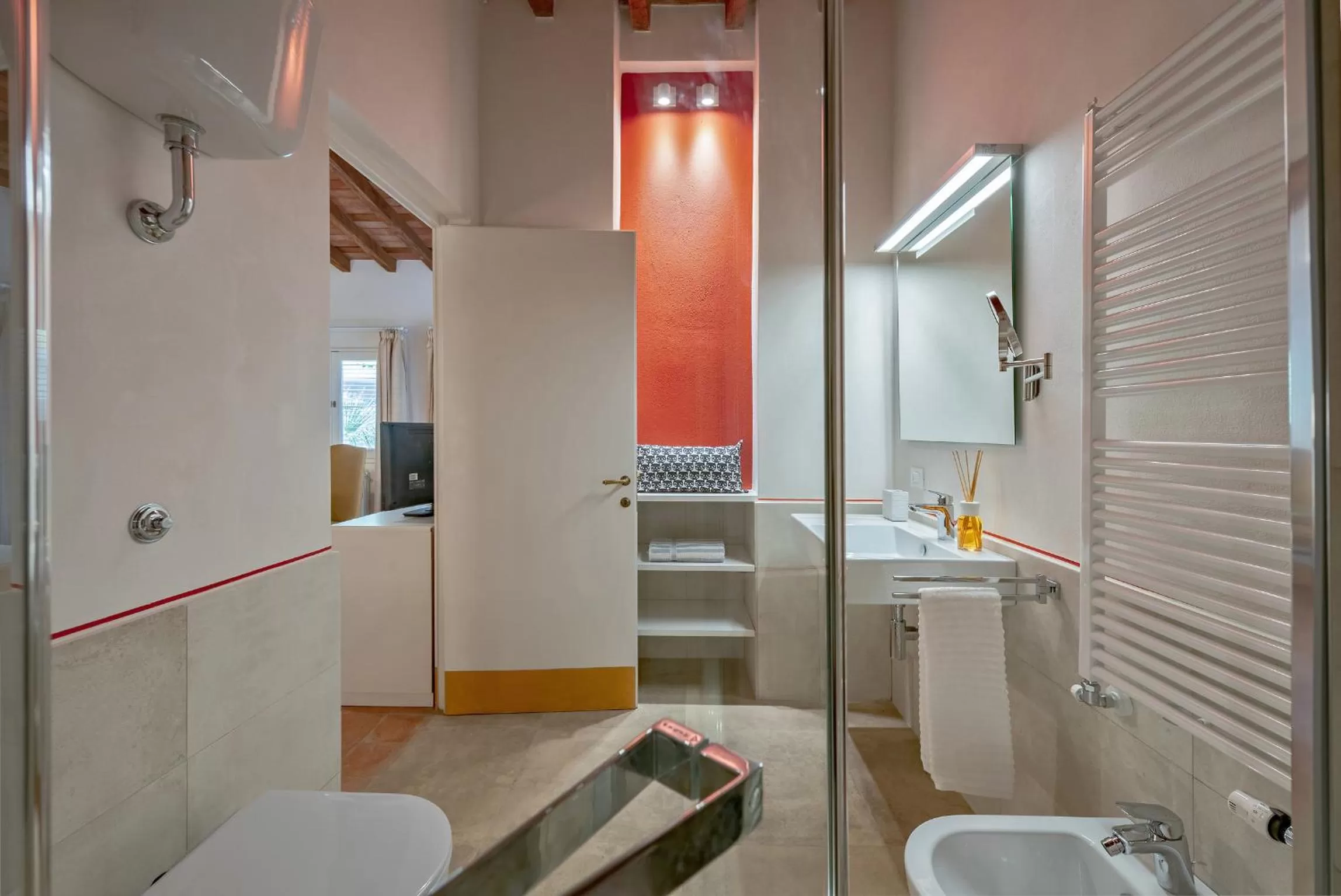 Bathroom in Drom Florence Rooms & Apartments