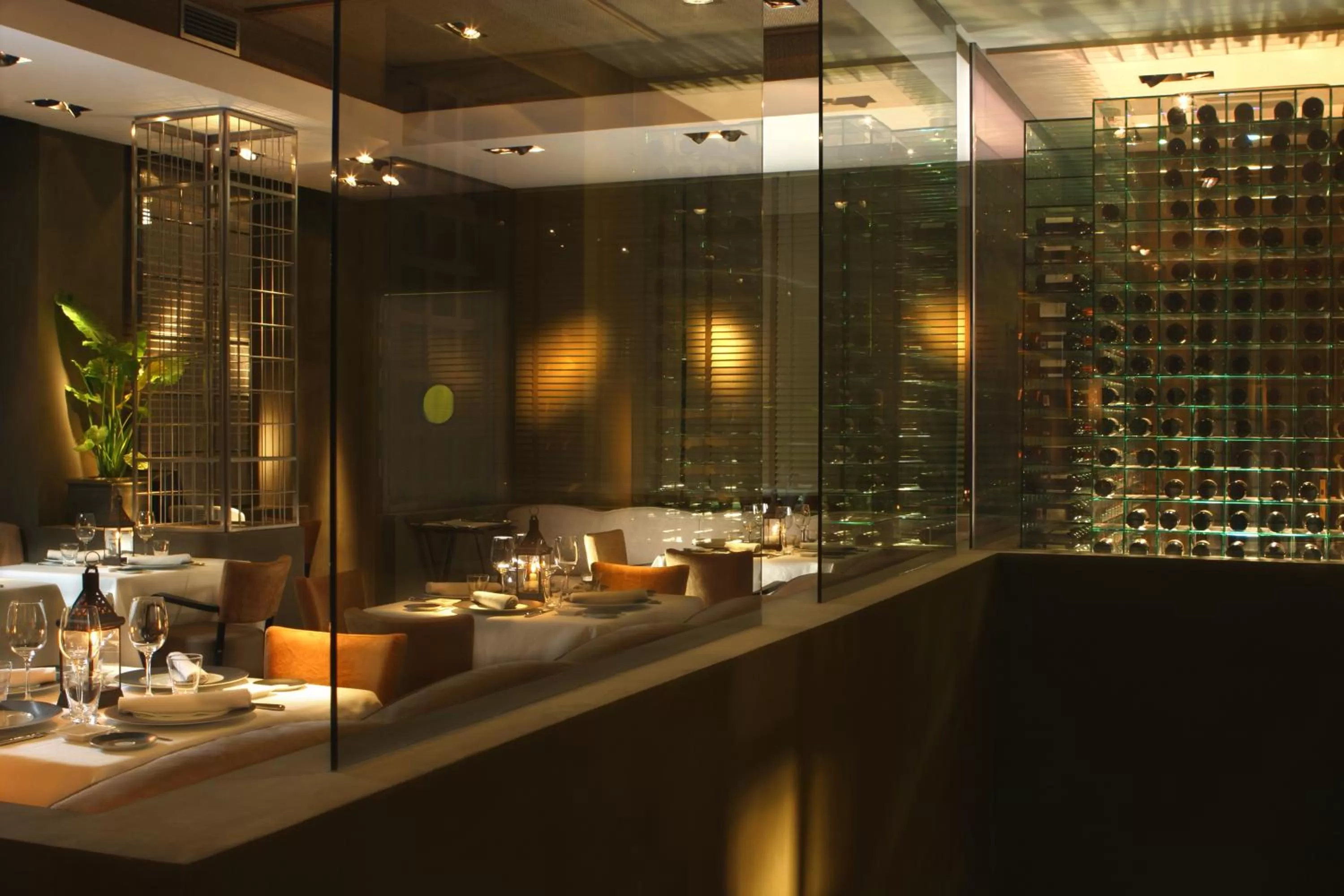 Restaurant/places to eat in Villa Oniria