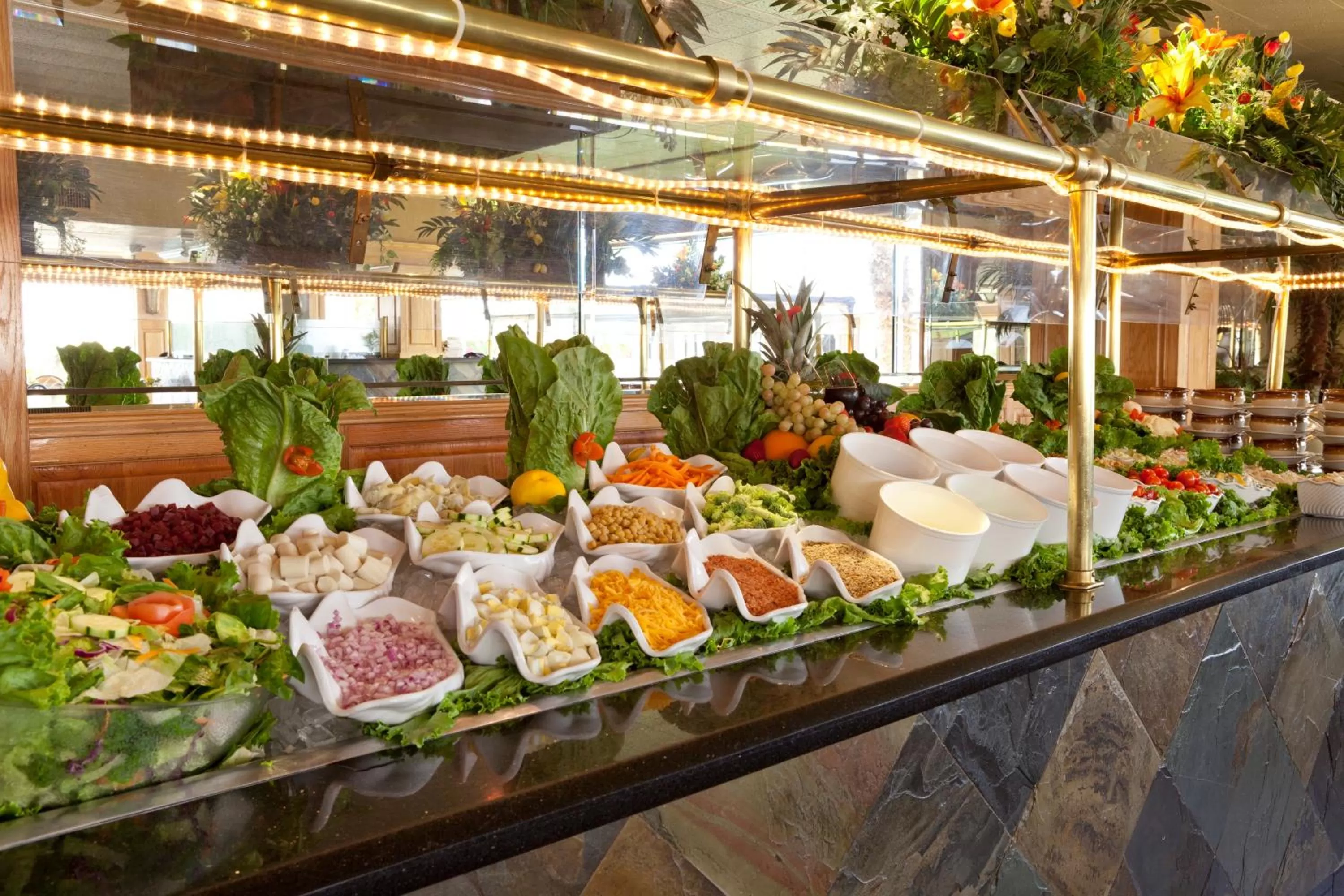 Restaurant/places to eat in Isla Grand Beach Resort