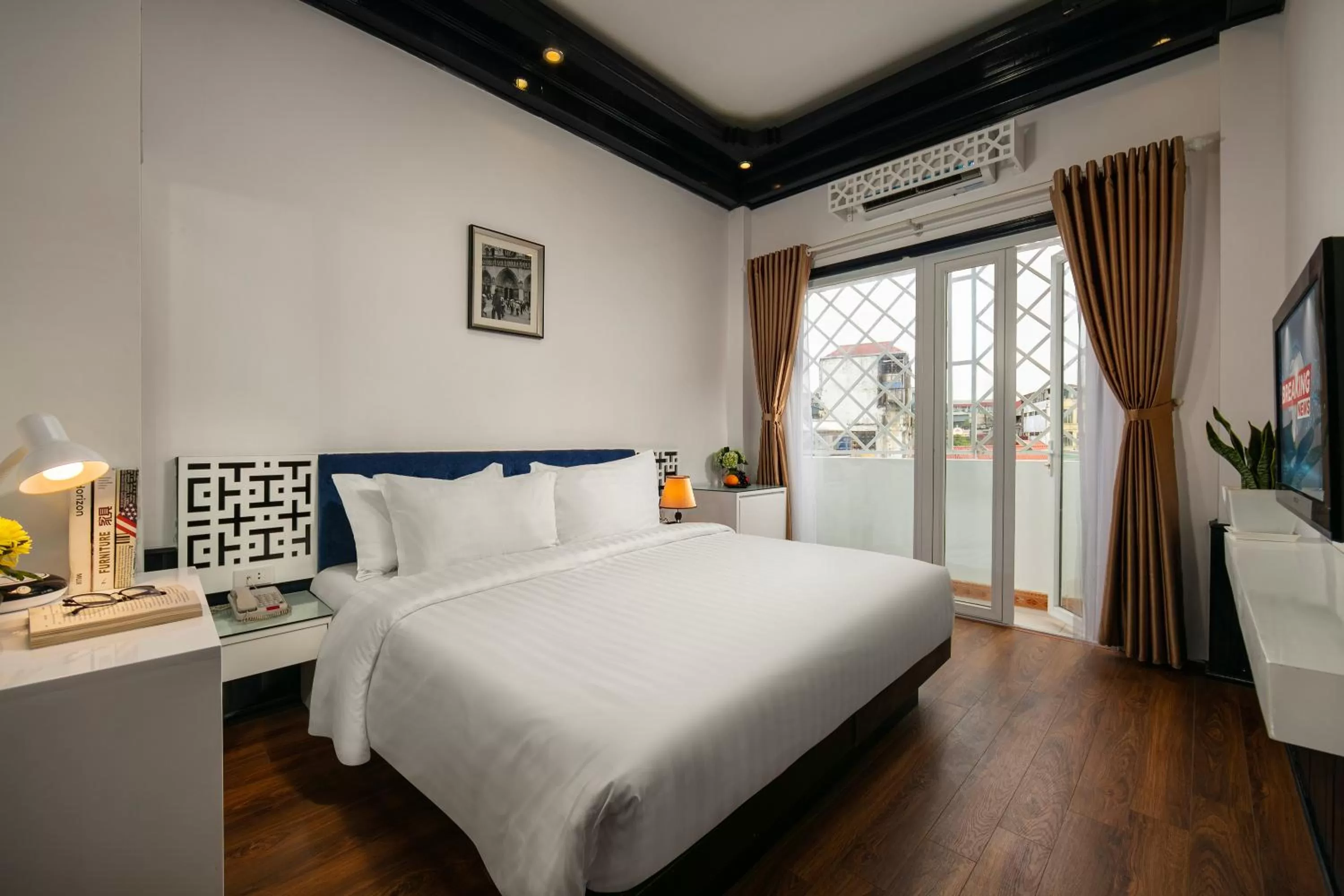 Deluxe Double Room with Balcony in Diamond Nostalgia Hotel & Spa