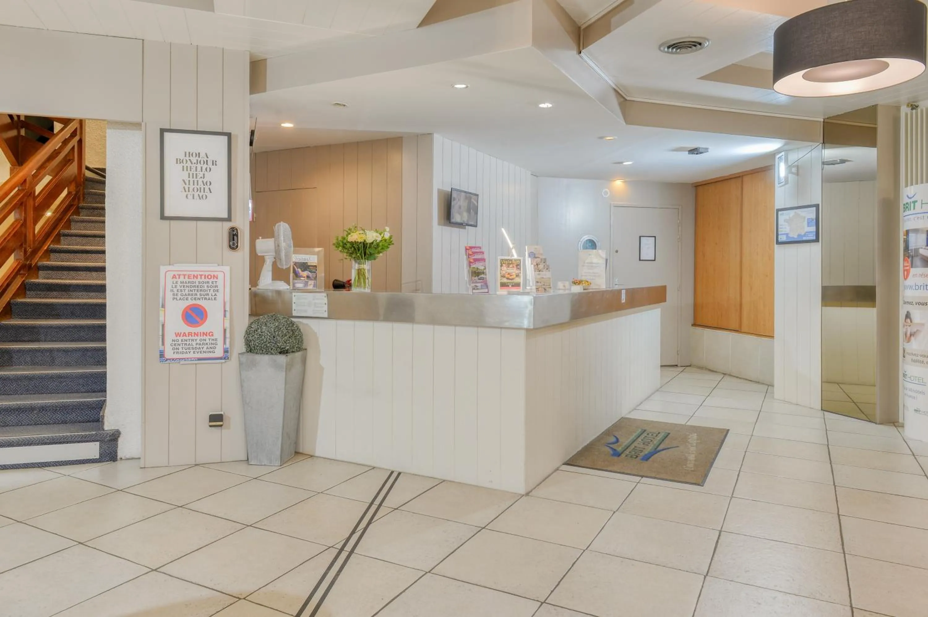 Lobby or reception, Lobby/Reception in Brit Hotel du Commerce Bergerac