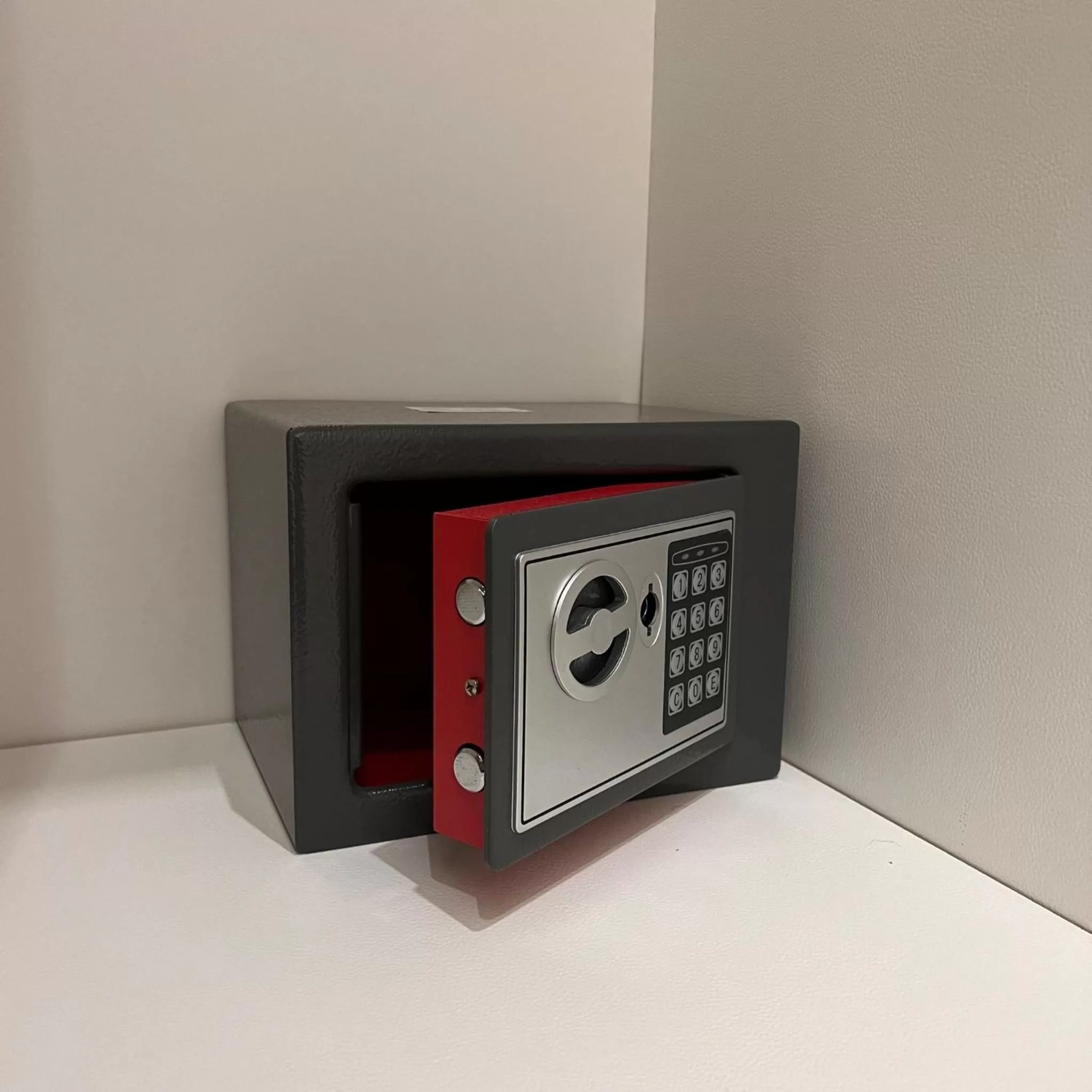 safe in Toledo Relax