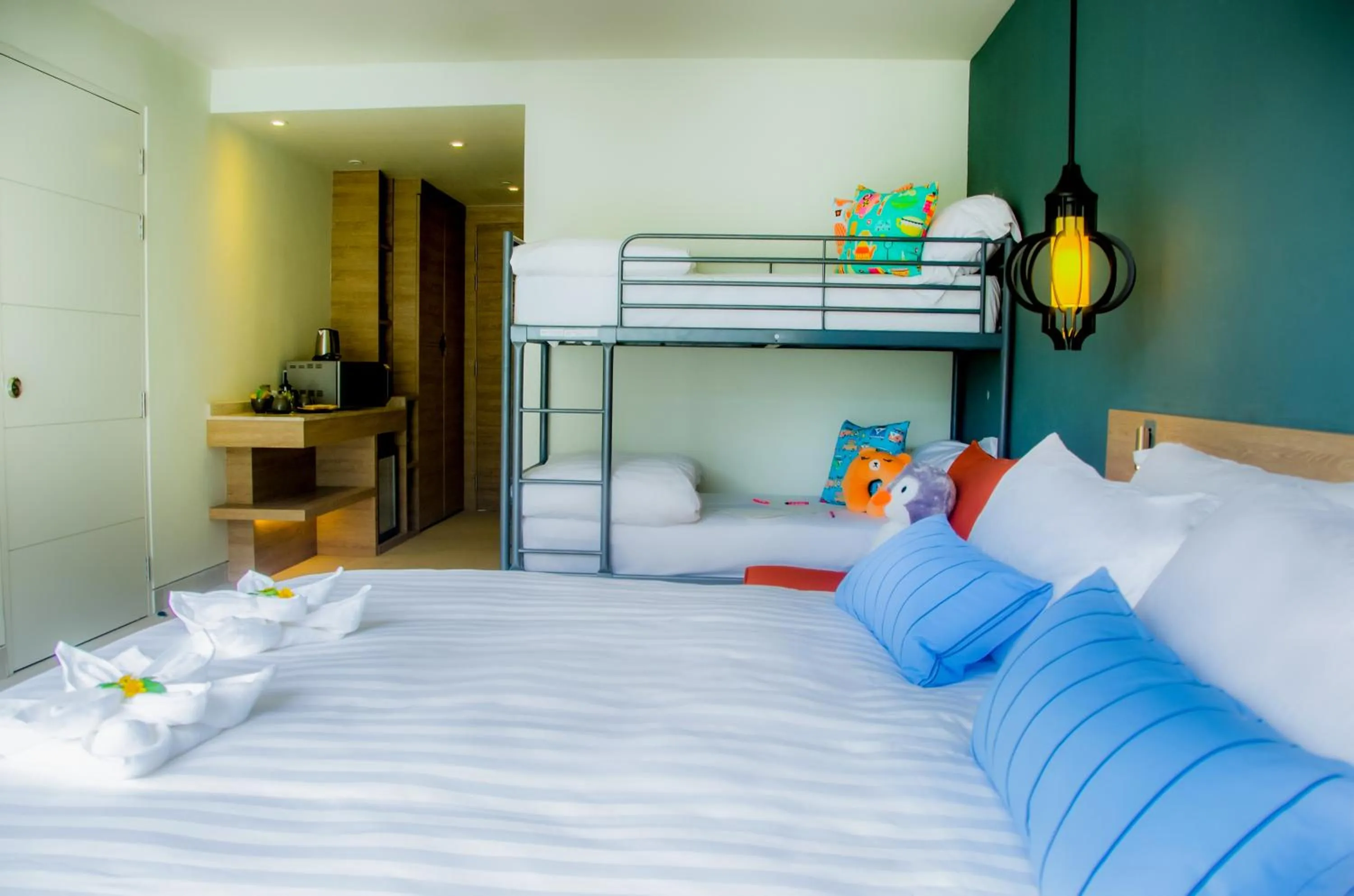 Bedroom, Bed in MAI HOUSE Patong Hill