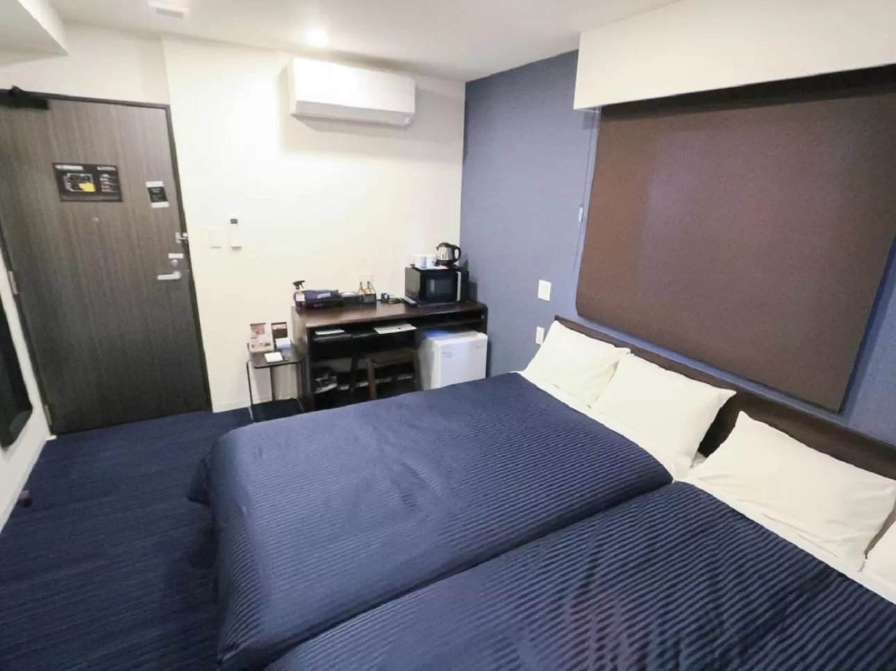 Bed in HOTEL LiVEMAX Akihabara Kita