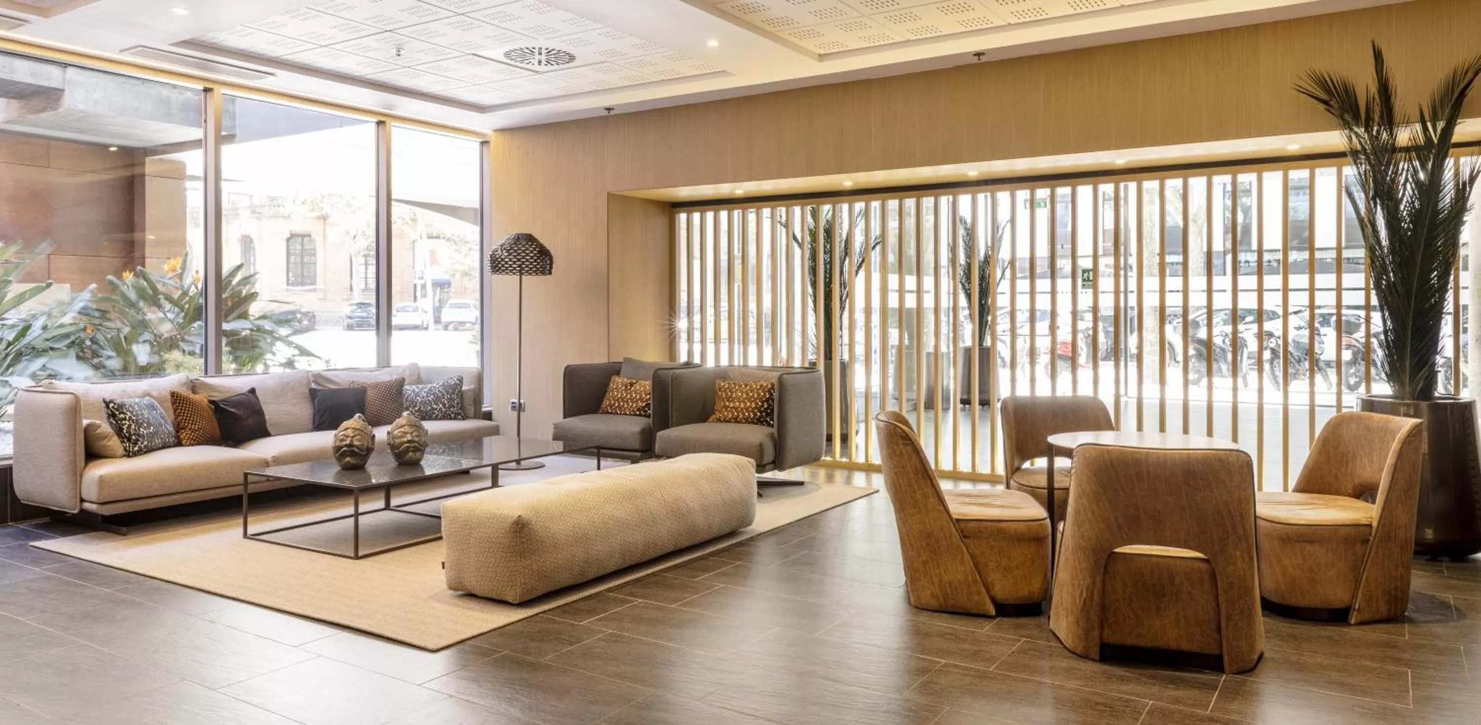 Lobby or reception in Ilunion Barcelona