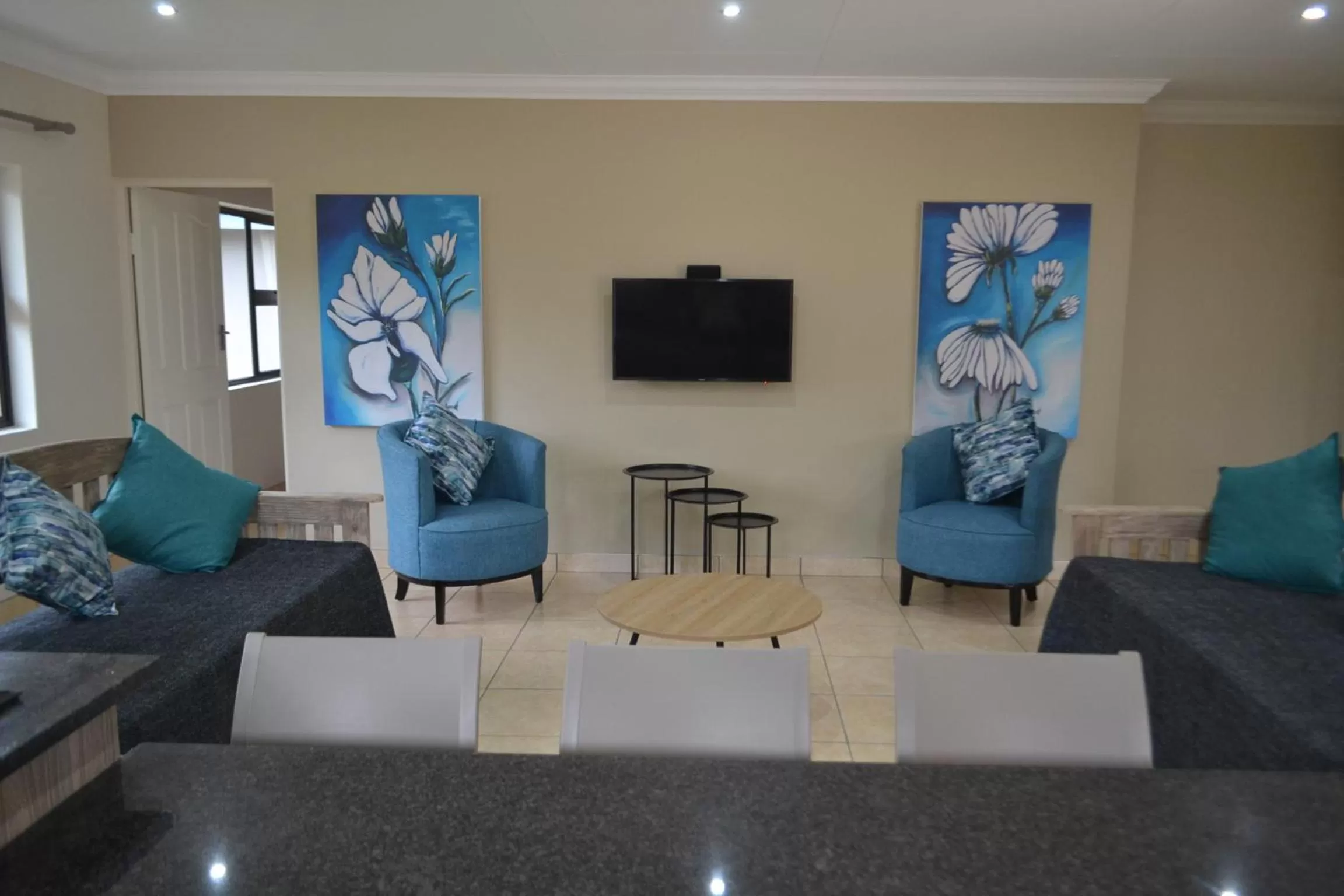 Living room, Seating Area in ATKV Buffelspoort