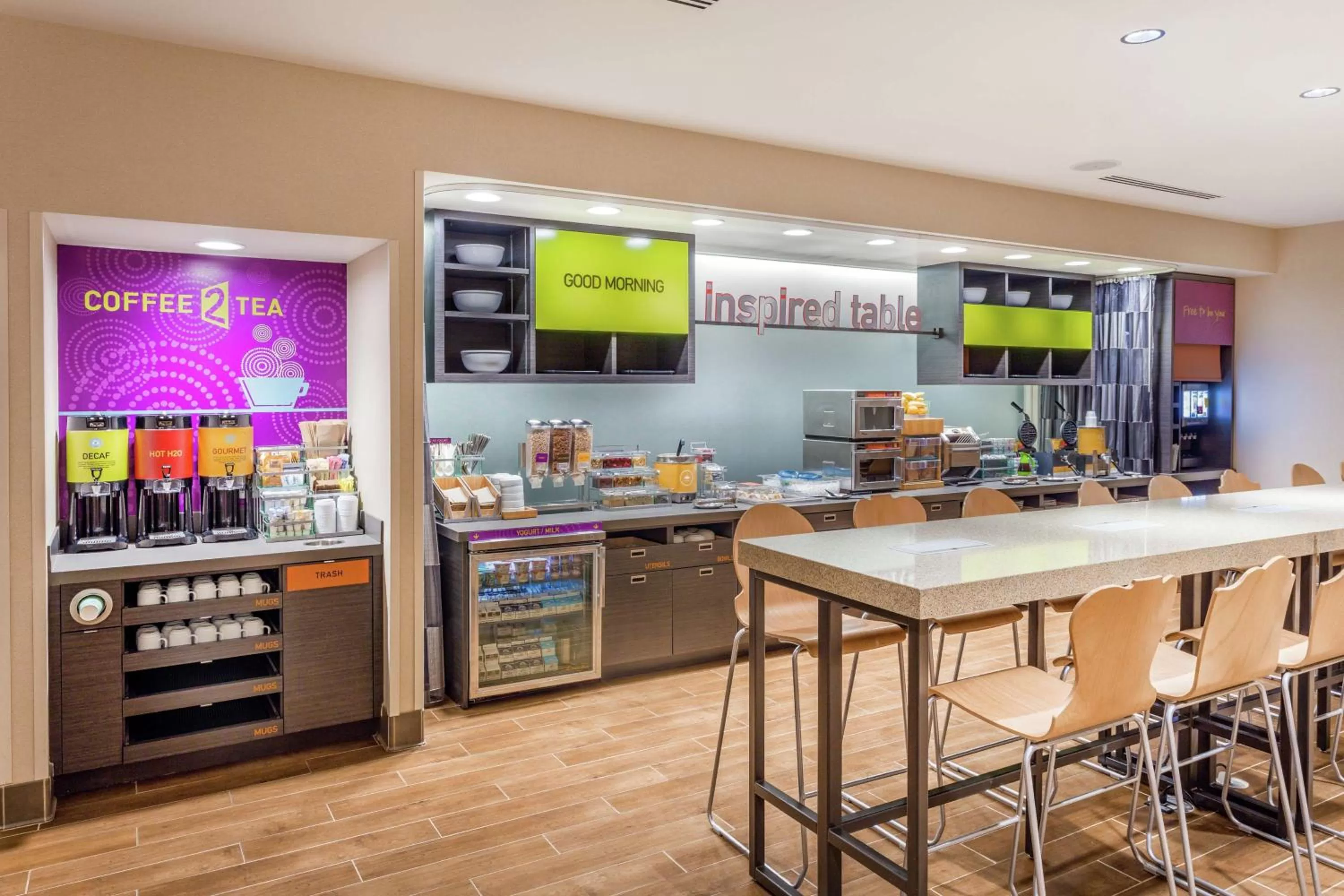Dining area in Home2 Suites by Hilton Albany Airport/Wolf Rd