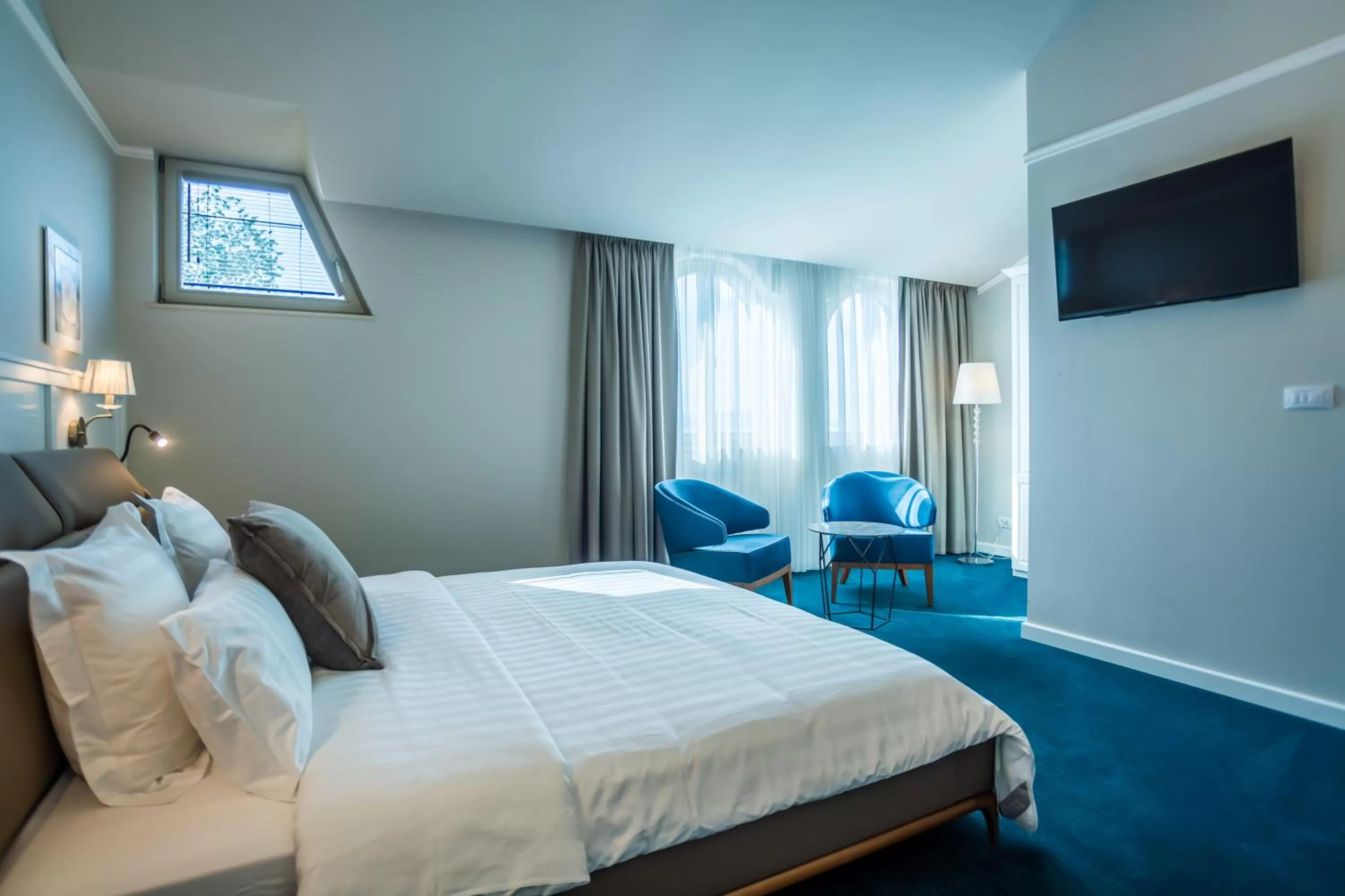 TV and multimedia, Bed in Hotel Residence Promenade