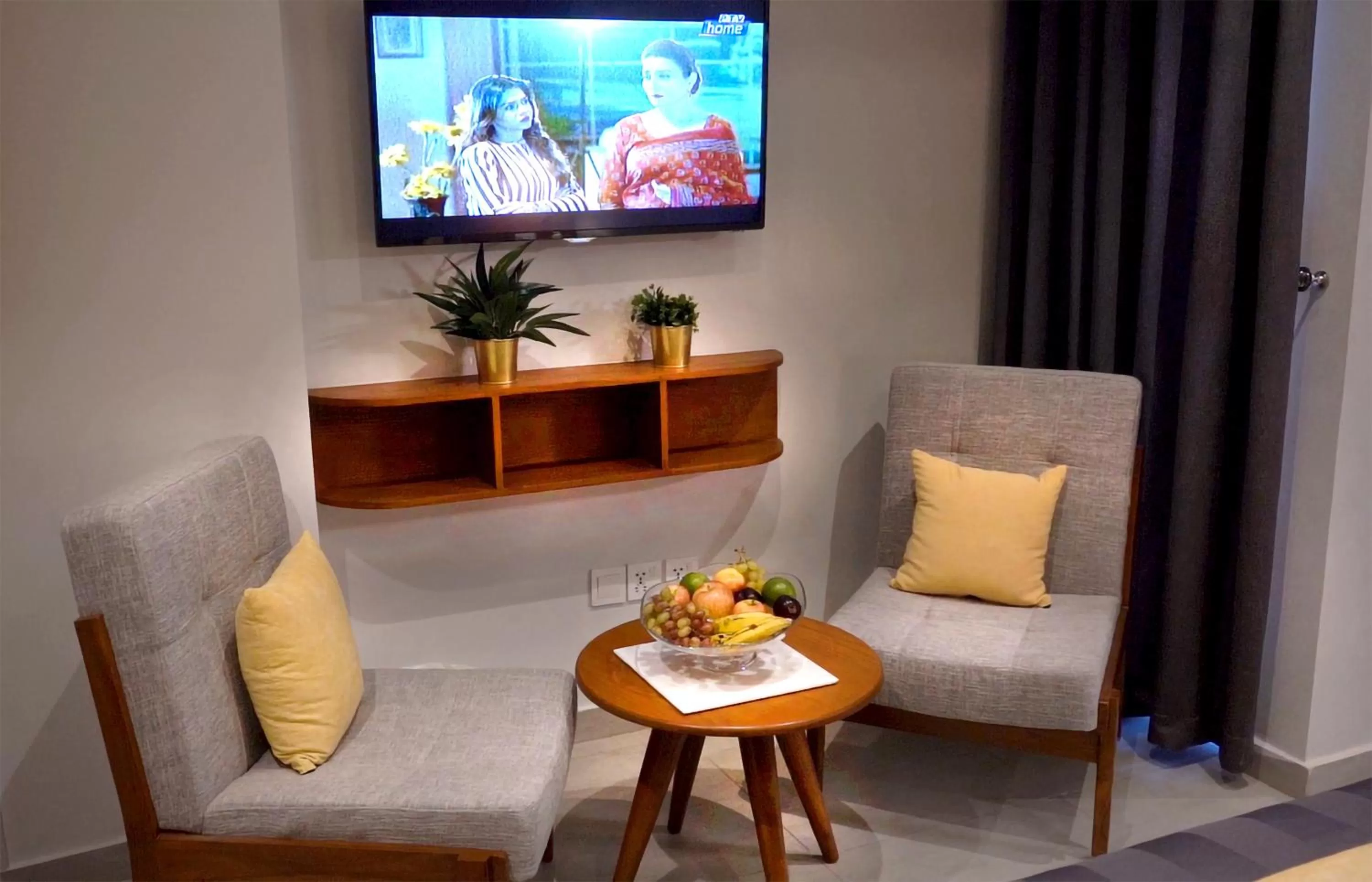 TV and multimedia in Space Express