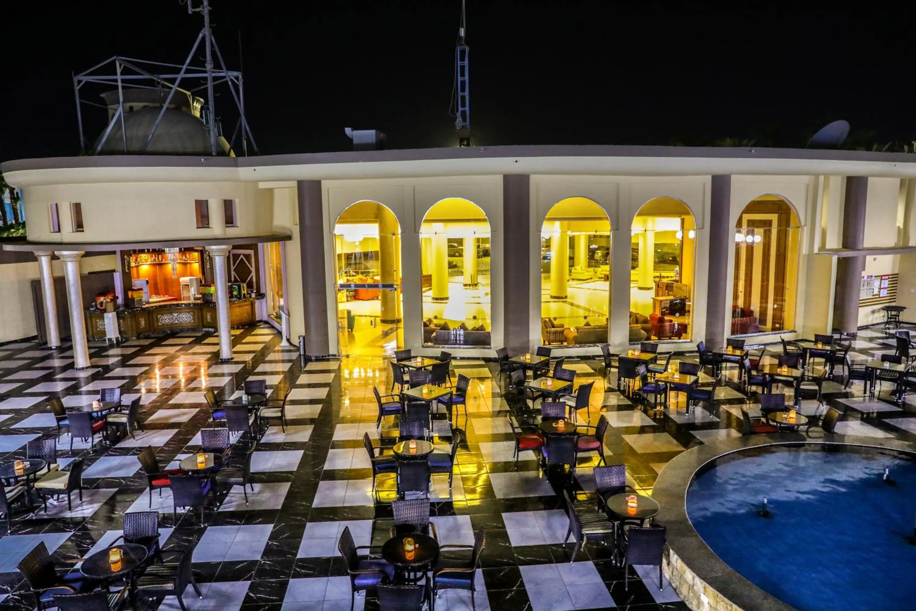 Night in Mirage Bay Resort & Aqua Park