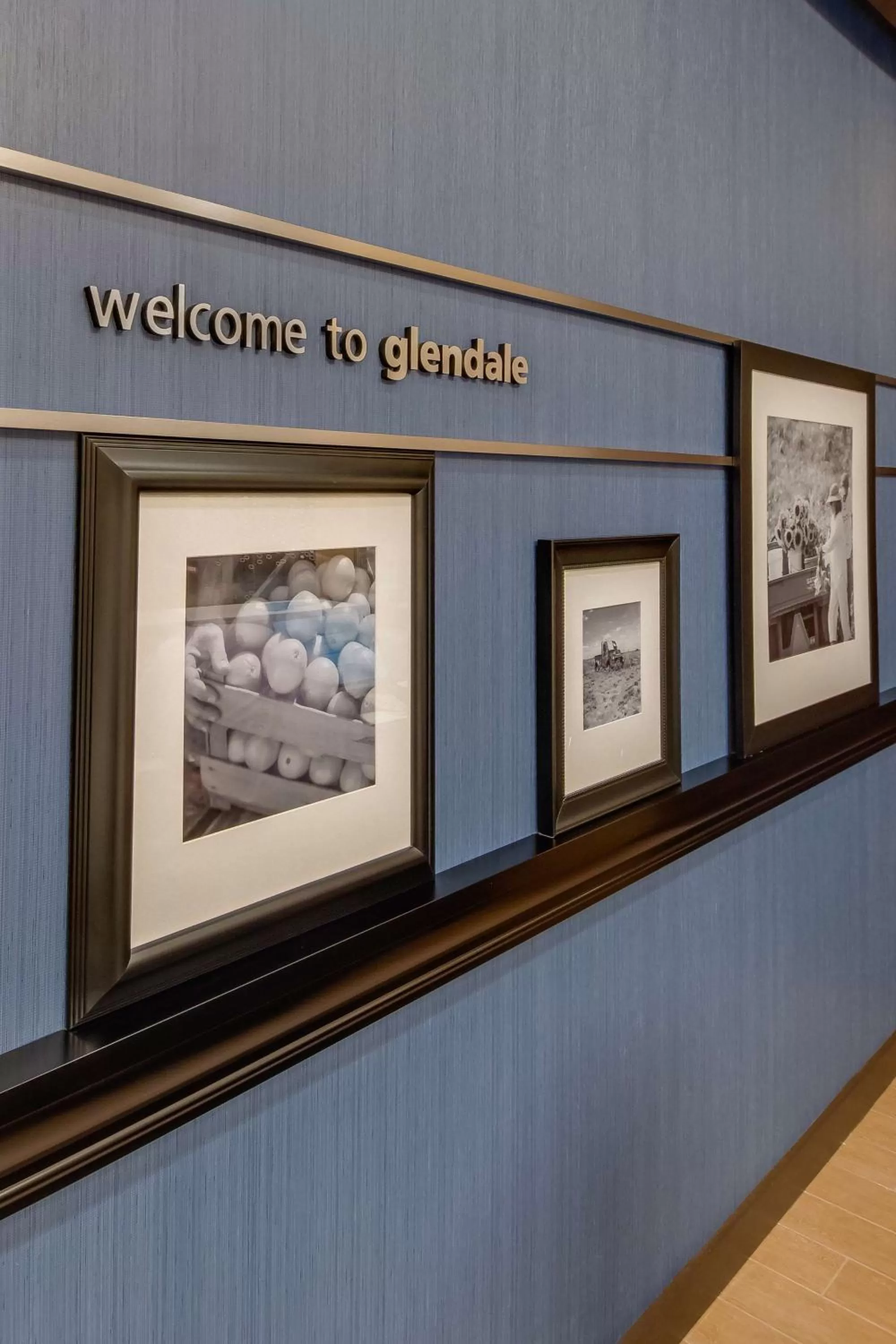 Lobby or reception in Hampton Inn & Suites Los Angeles - Glendale