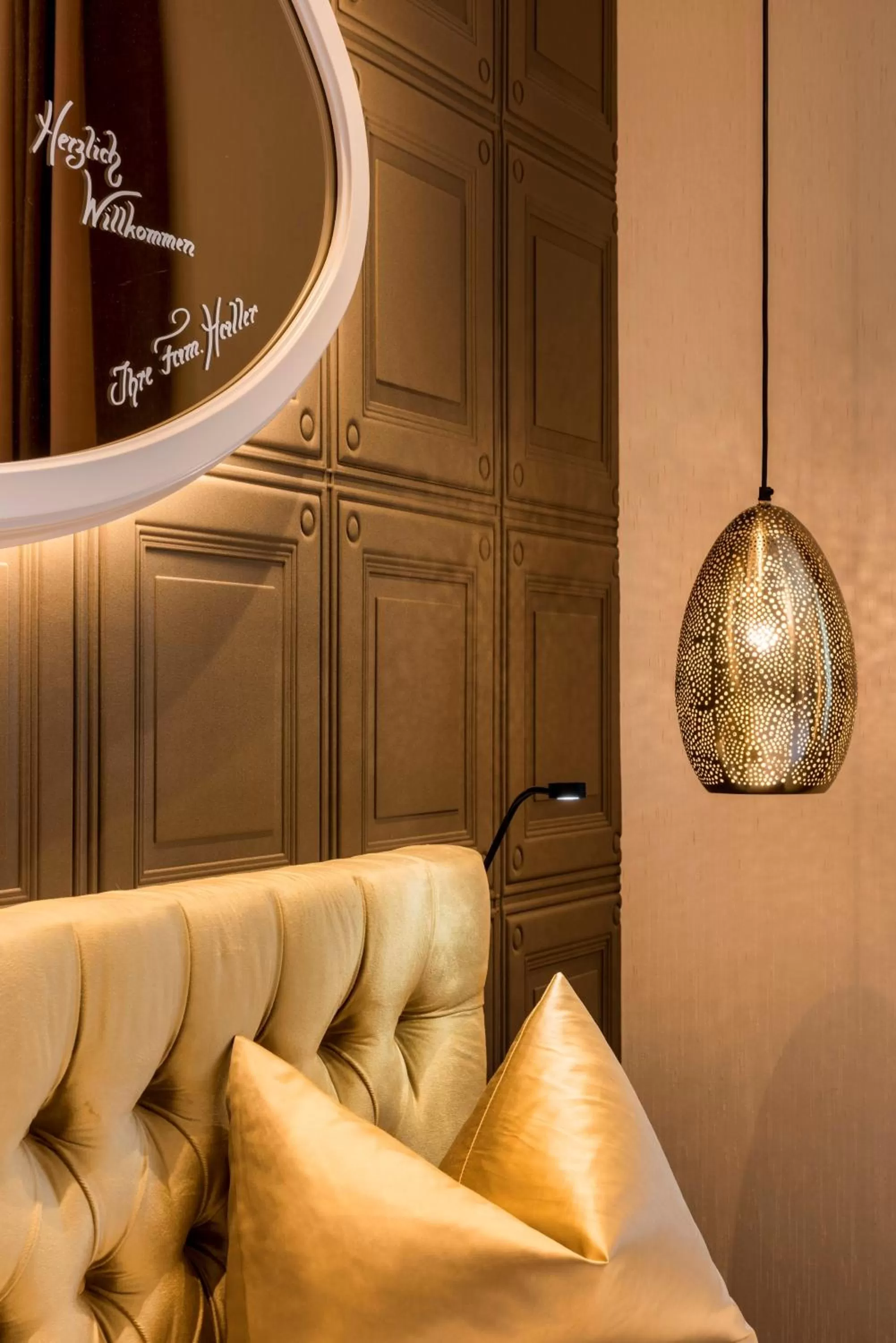 Seating area in Hotel Schäfflerwirt