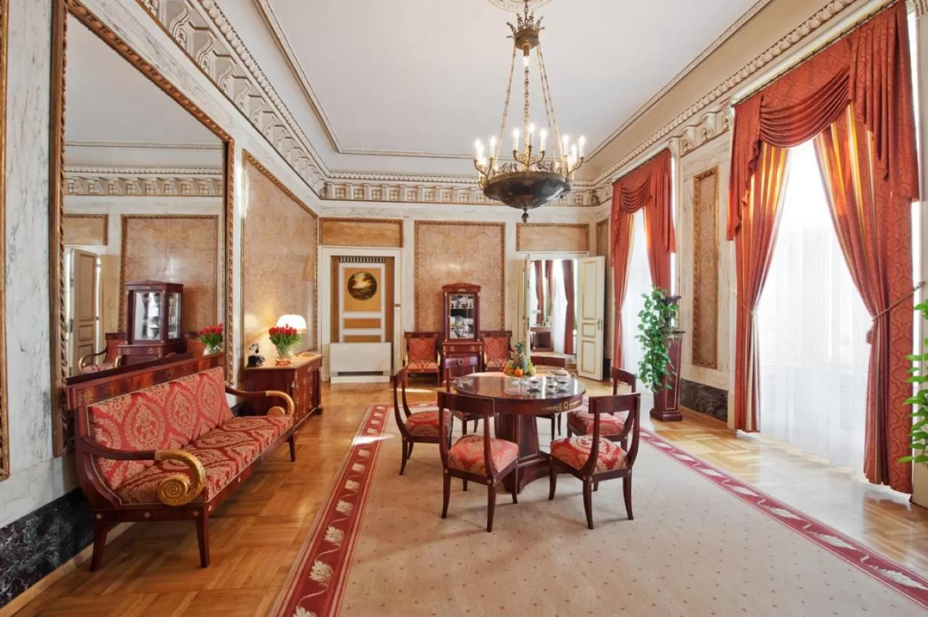 Living room in Grand Hotel