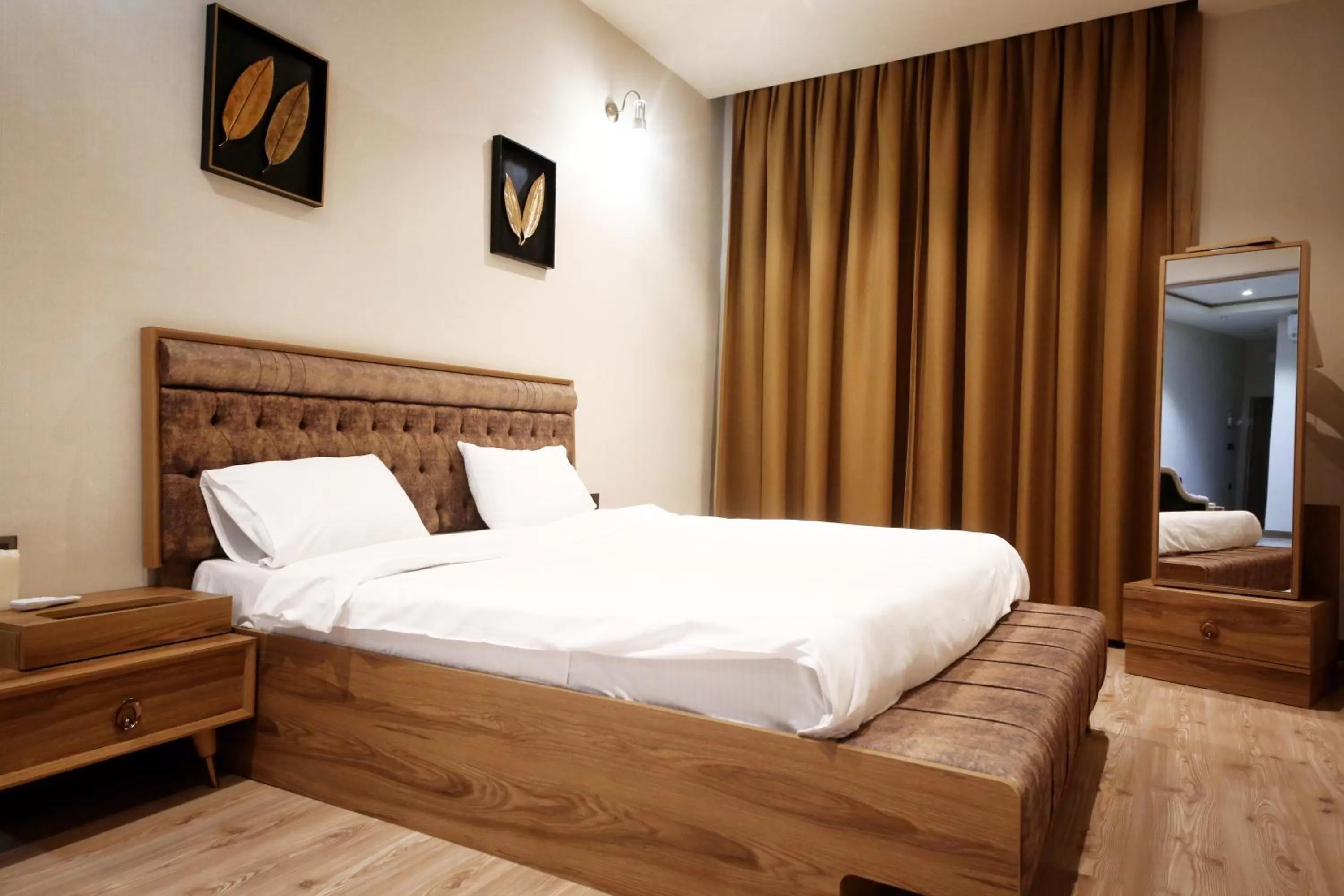 Bedroom, Bed in Al Yarmouk International Hotel