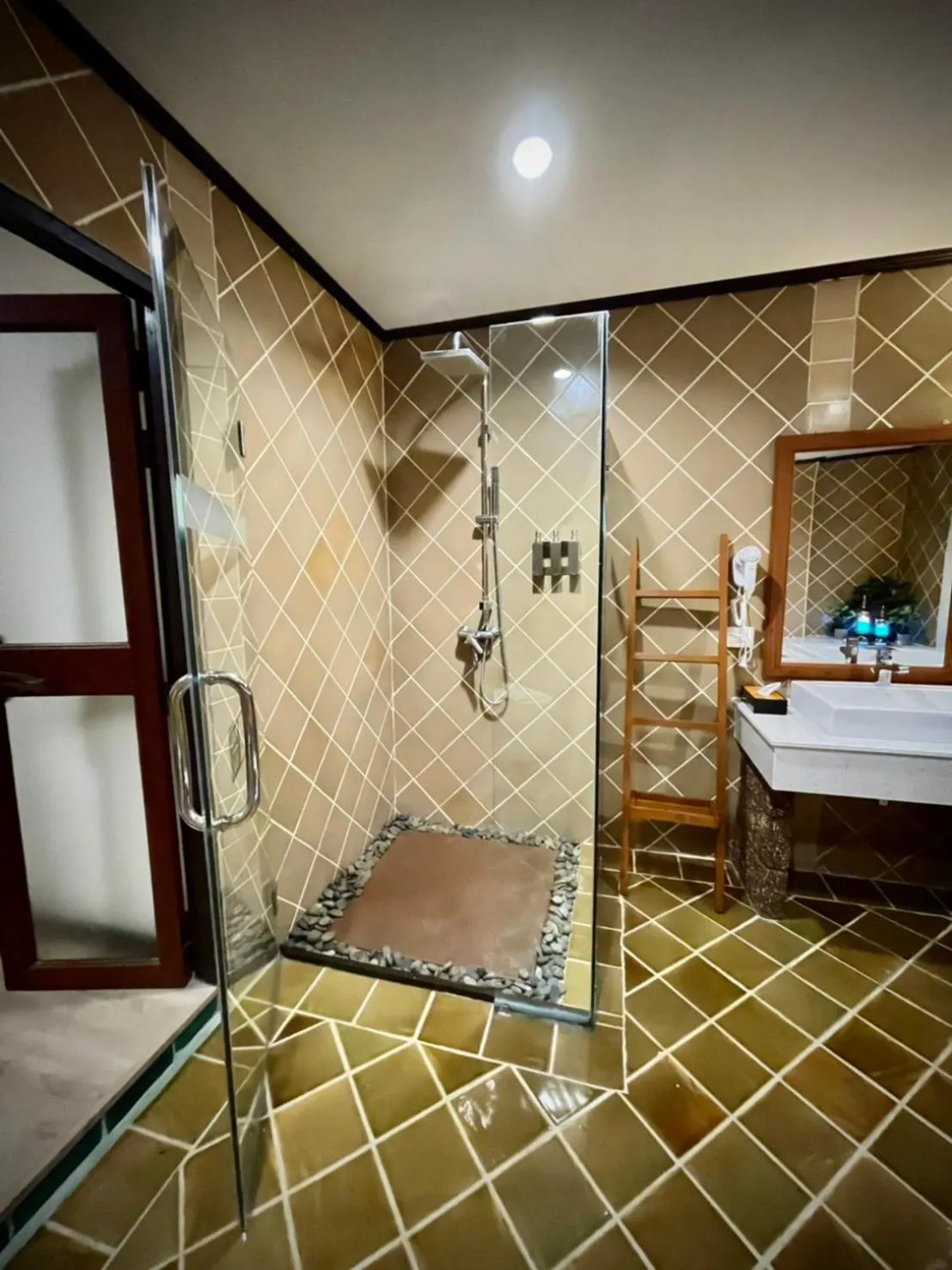 Bathroom in Na Mantra Resort