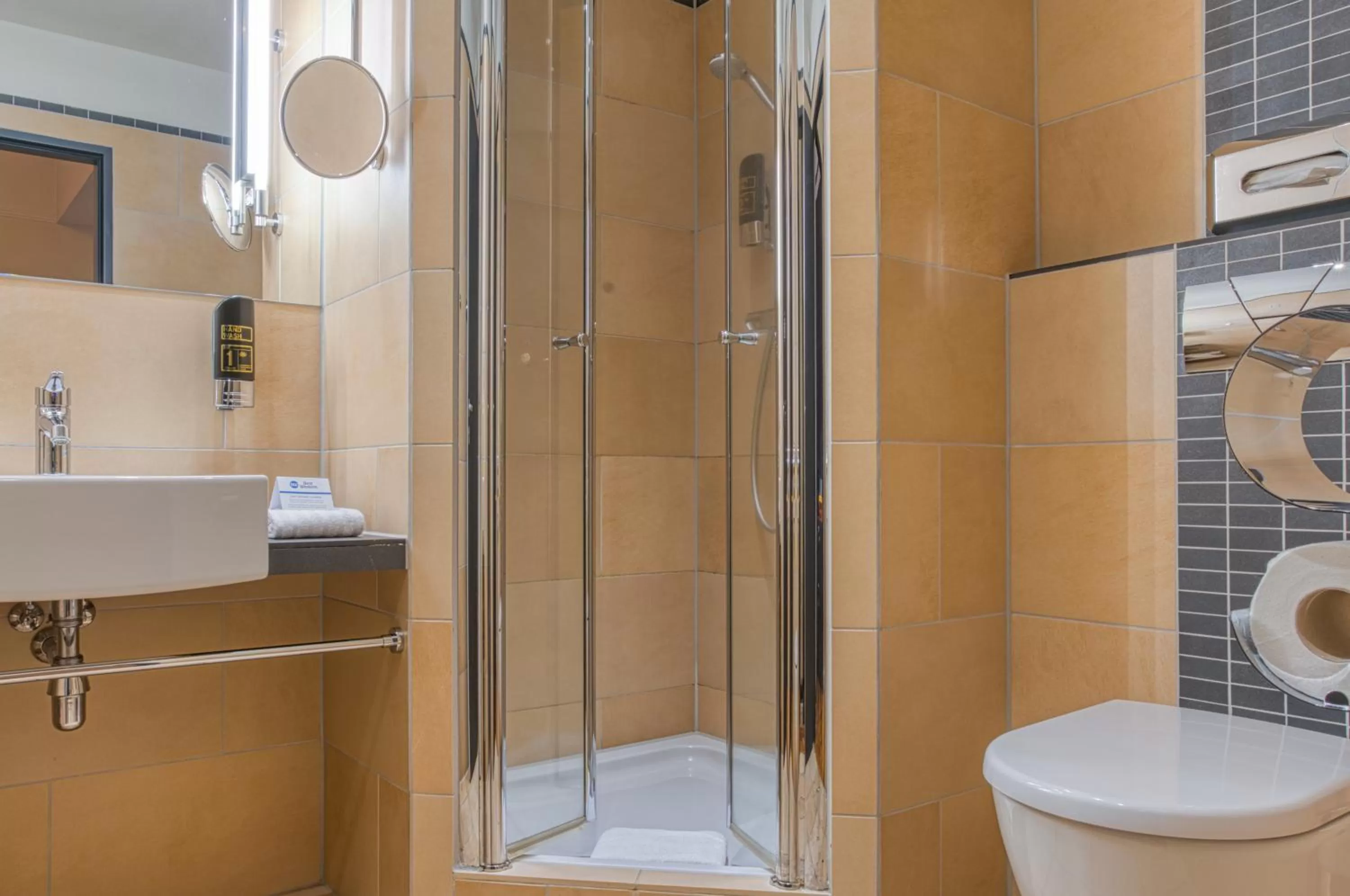 Bathroom in Best Western Hotel Bremen City