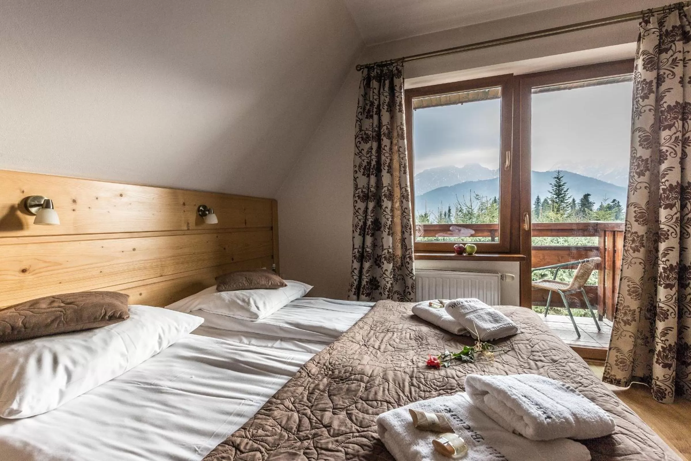 Photo of the whole room, Bed in Willa Baciarka-basen, sauny i jacuzzi