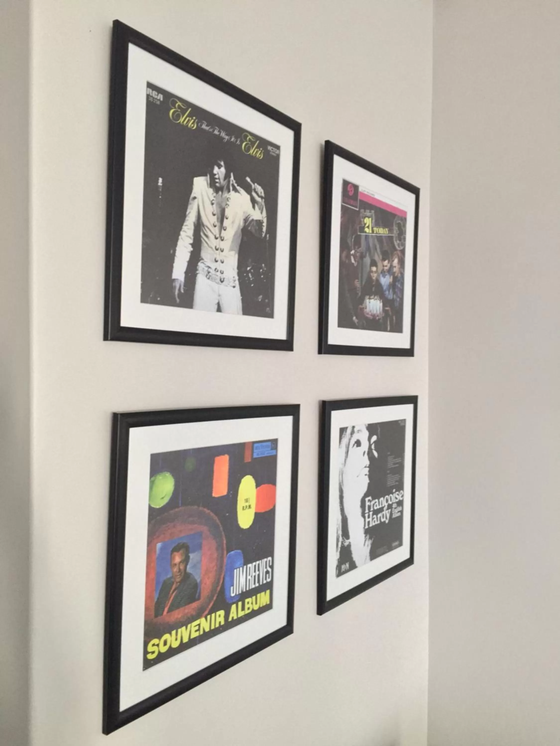 Decorative detail in HP Twelve Accommodation