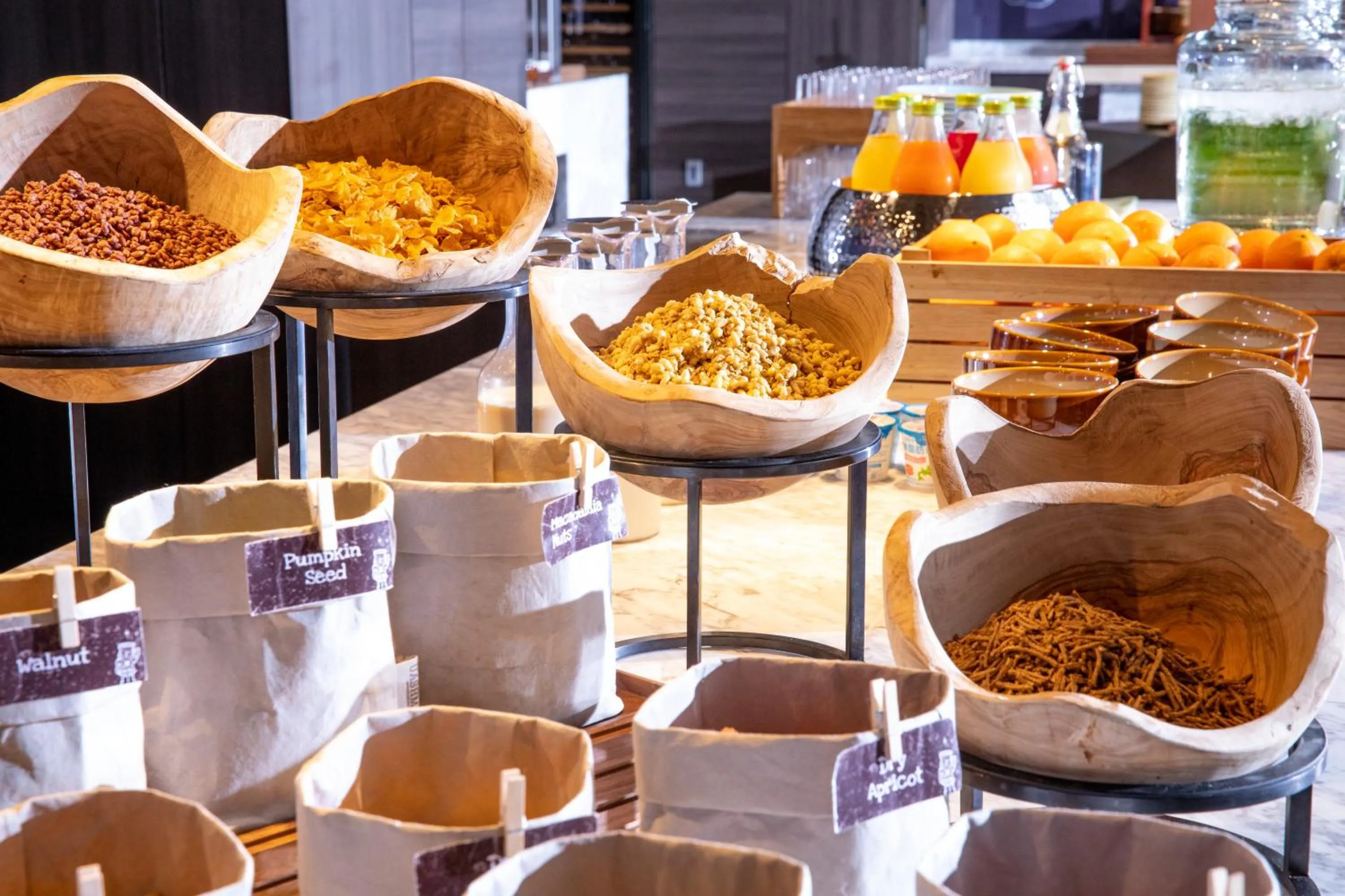 Buffet breakfast in Pullman Tokyo Tamachi