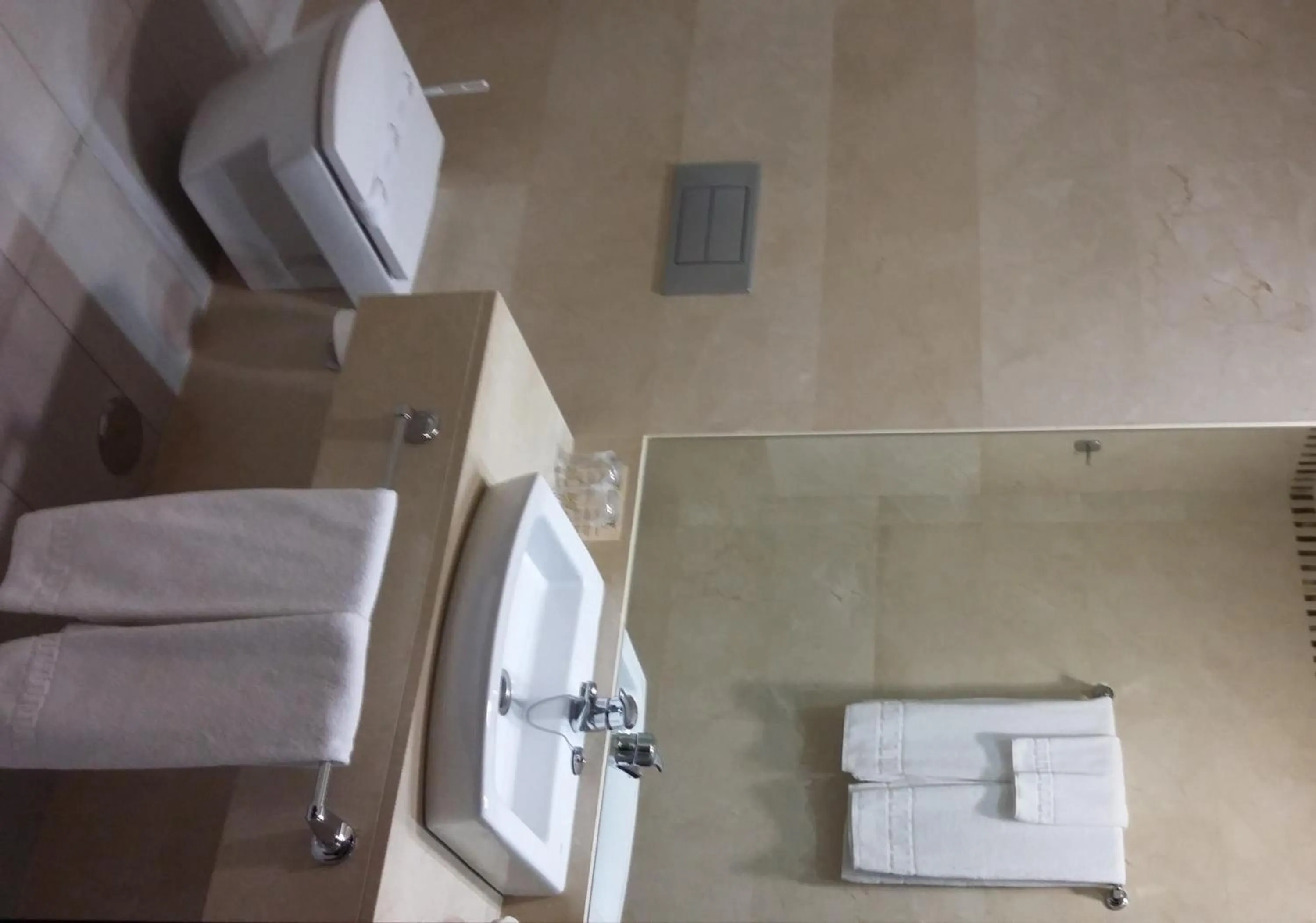 Toilet in Hotel Don Felipe