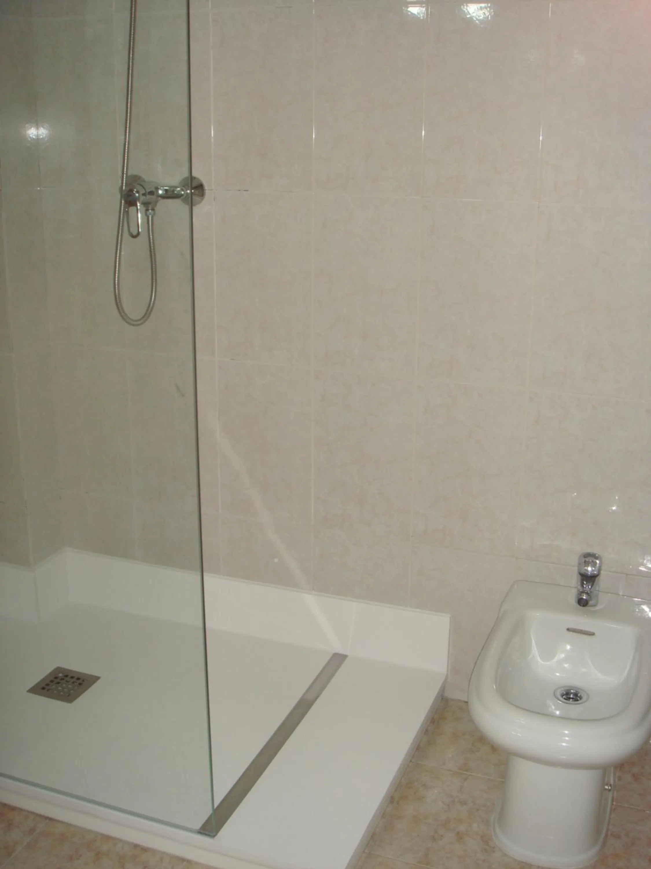 Bathroom in Hotel PAYRO