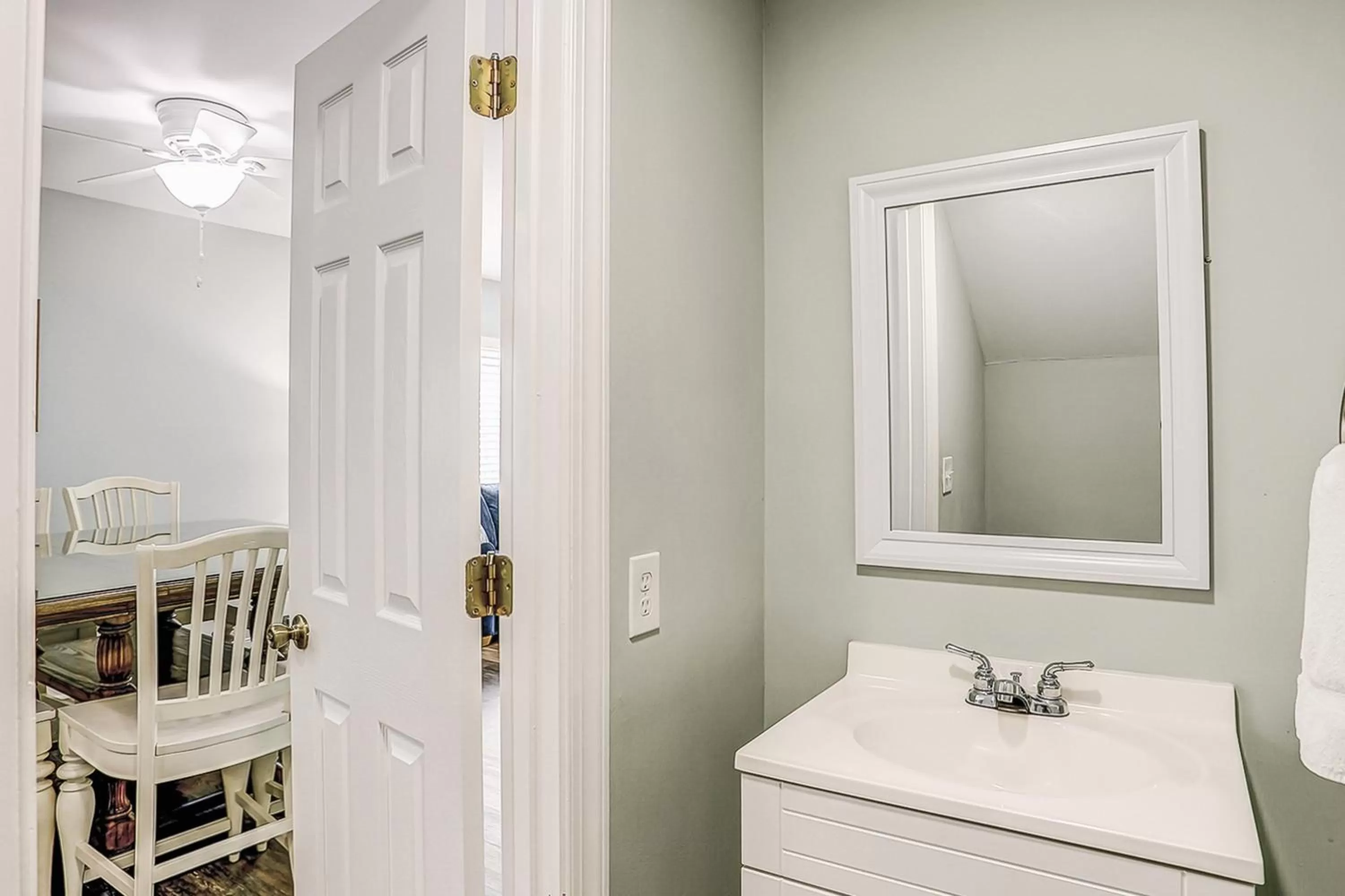 Bathroom in Springwood Villas 14