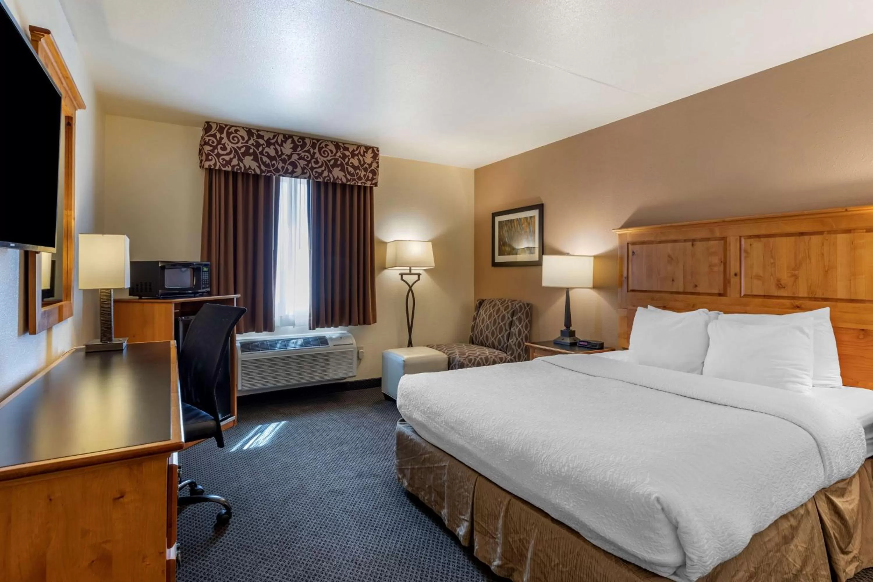 Bed in Best Western Brighton Inn