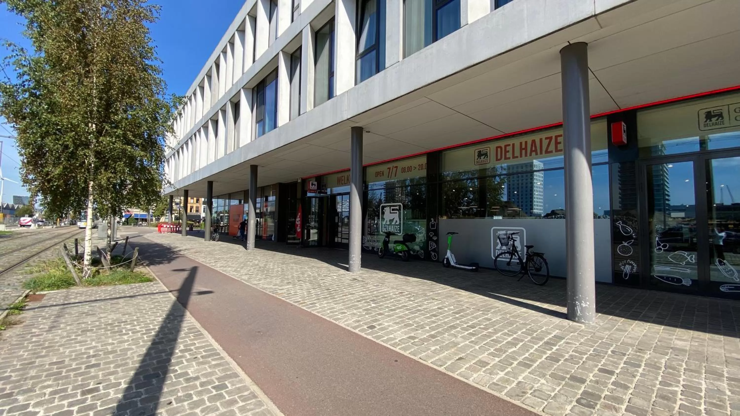 Property building in Oneluxstay Antwerp City Centre