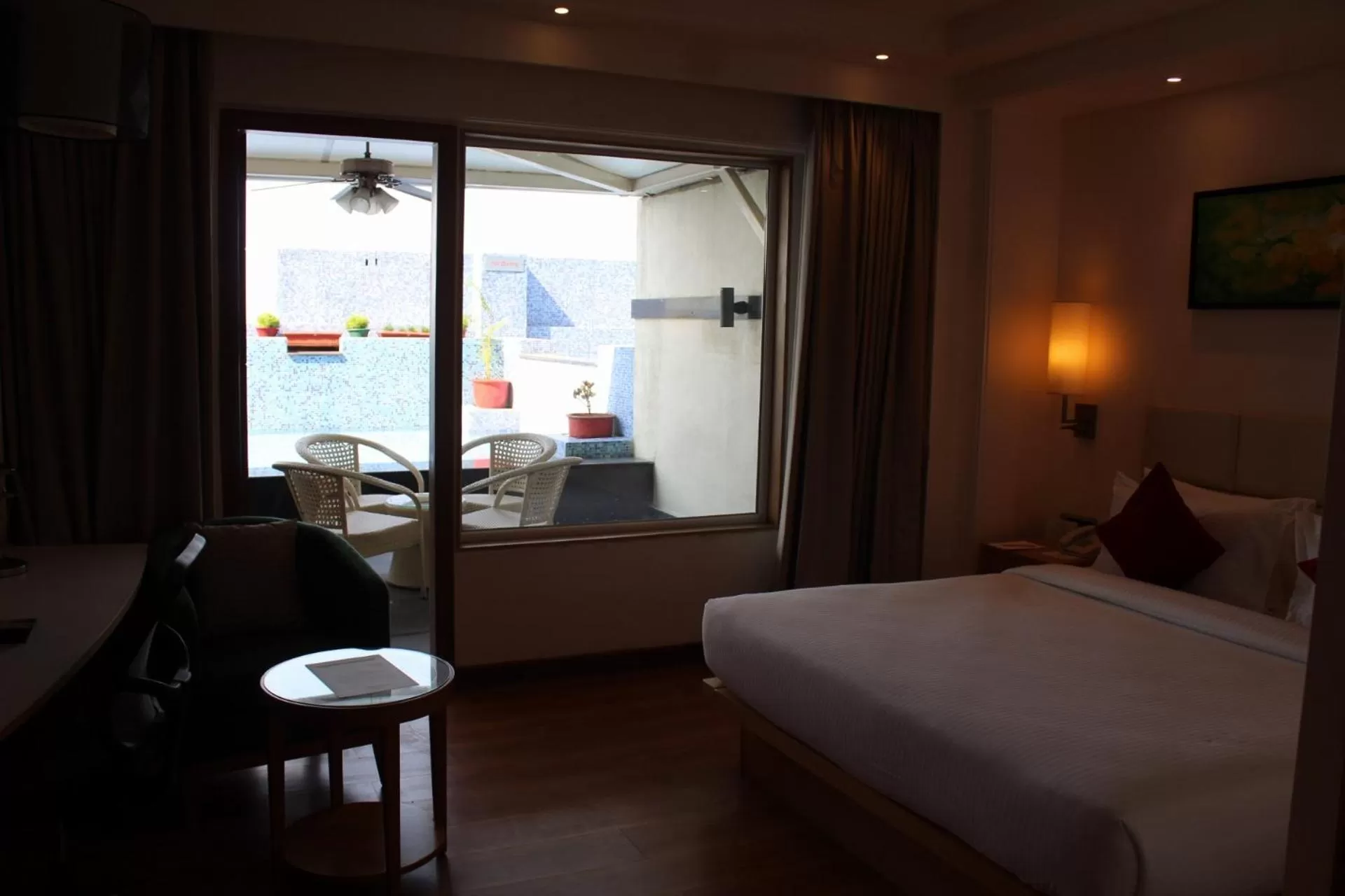 Bed in Pearltree Hotels And Resorts