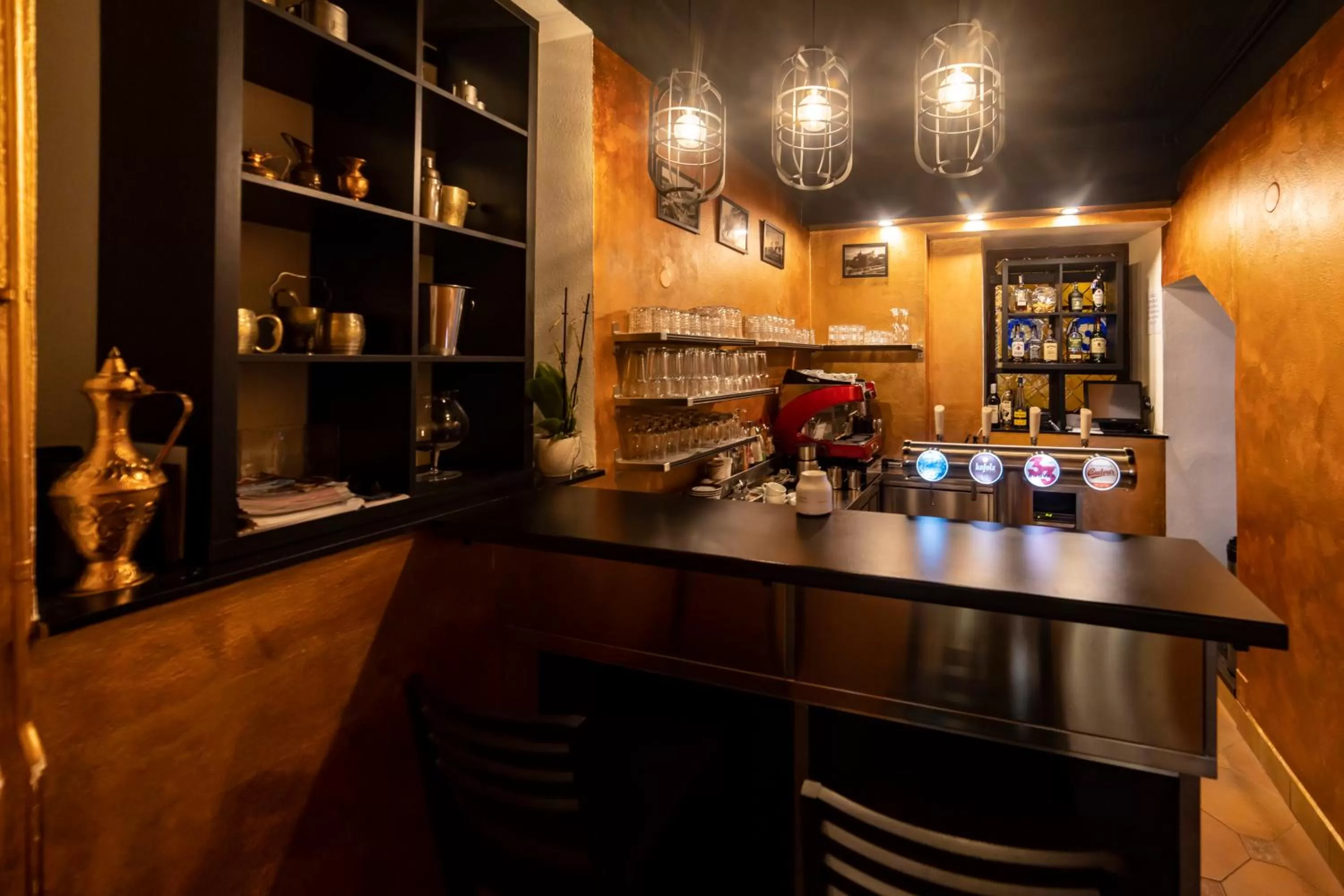 Restaurant/places to eat in Hotel Bílá Paní