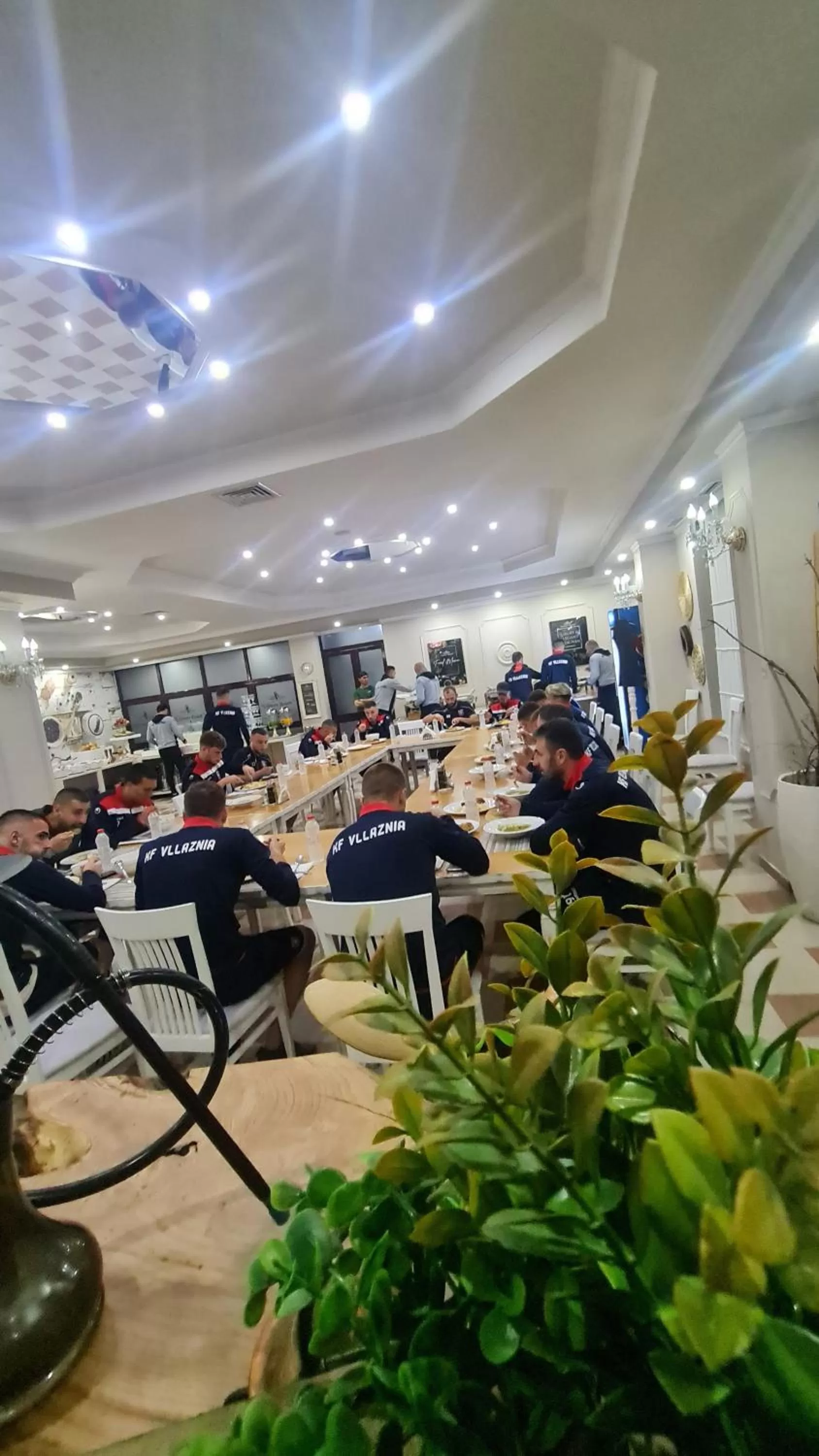 Restaurant/places to eat in Univers Resort