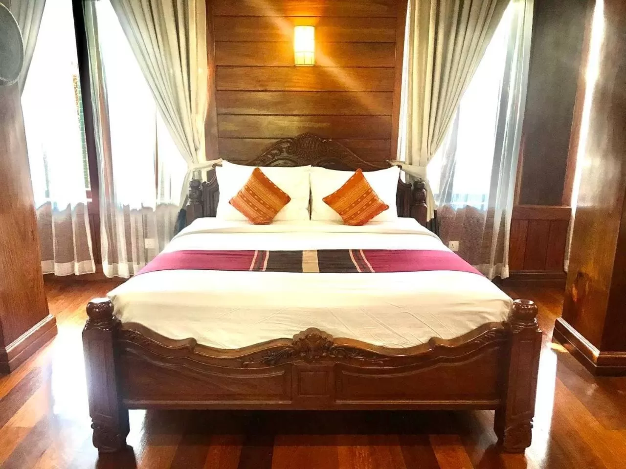 Bed in Try Palace Resort Kep