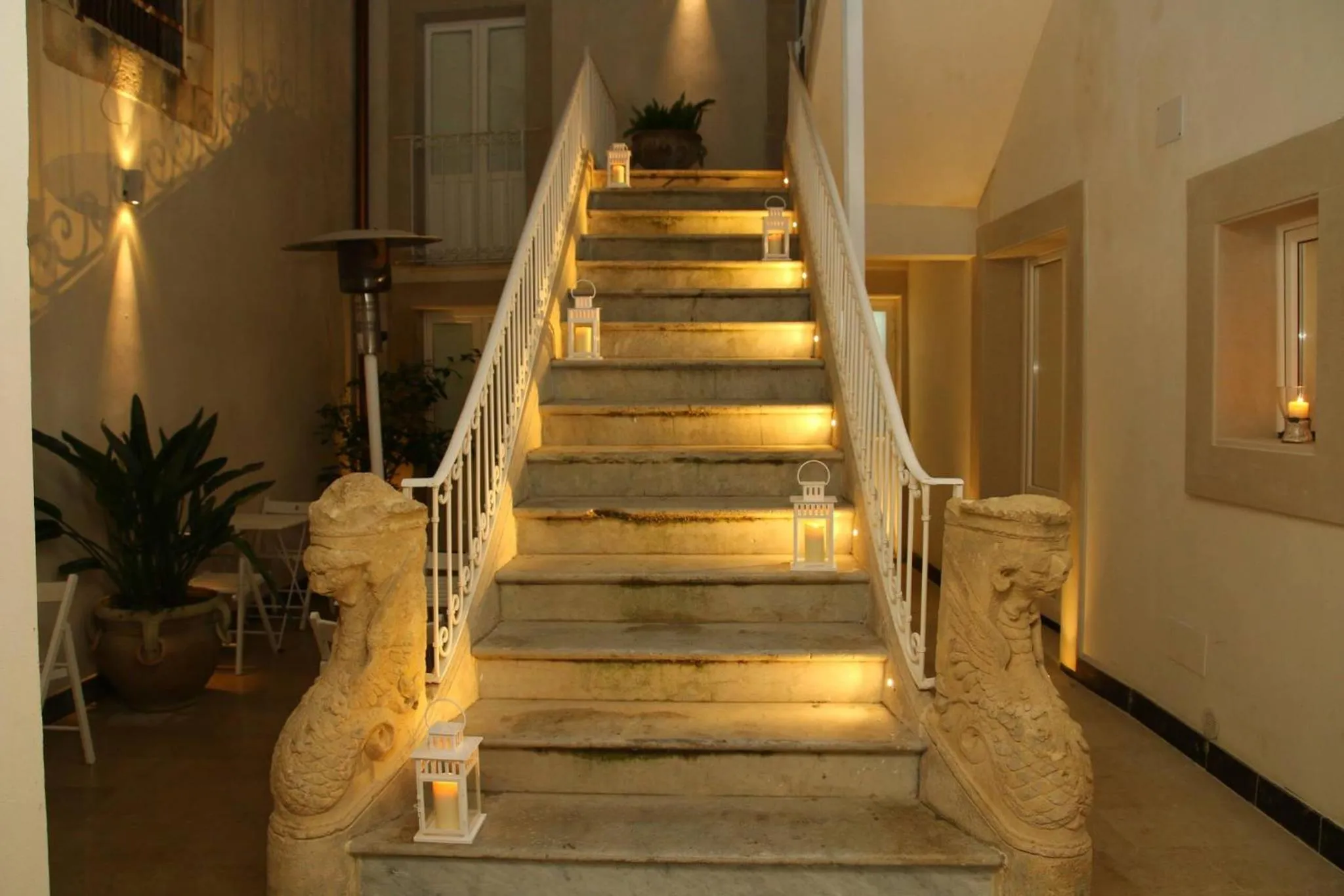 Lounge or bar in Hotel Gargallo