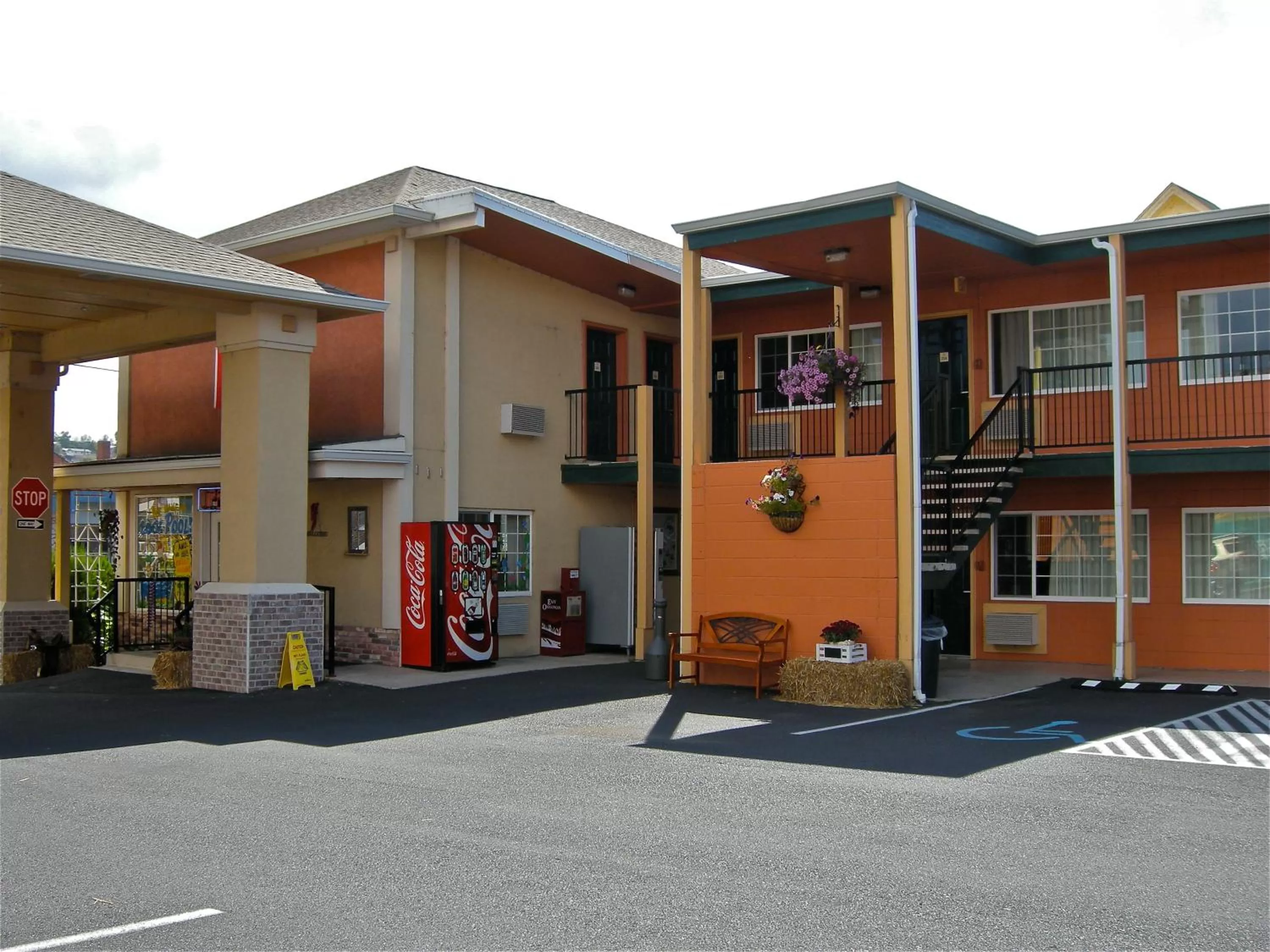Property building in Americas Best Value Inn - Pendleton