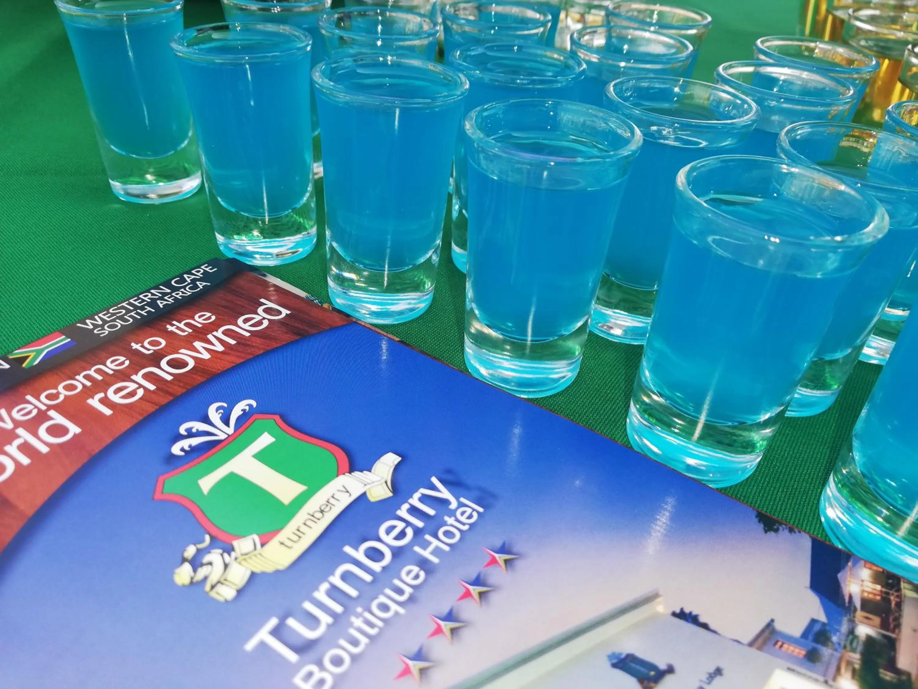 Drinks in Turnberry Boutique Hotel